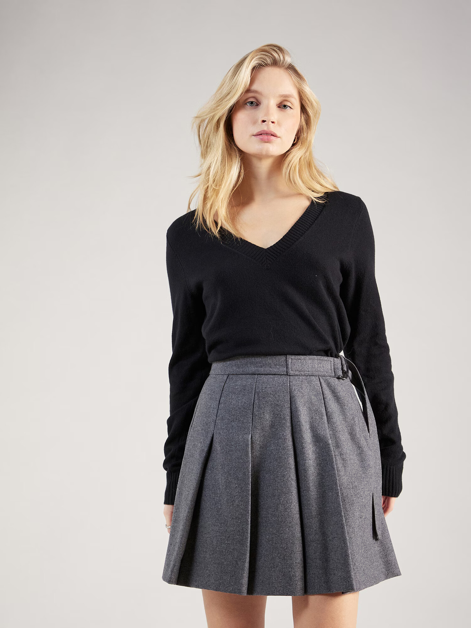 GAP Pulover negru - Pled.ro