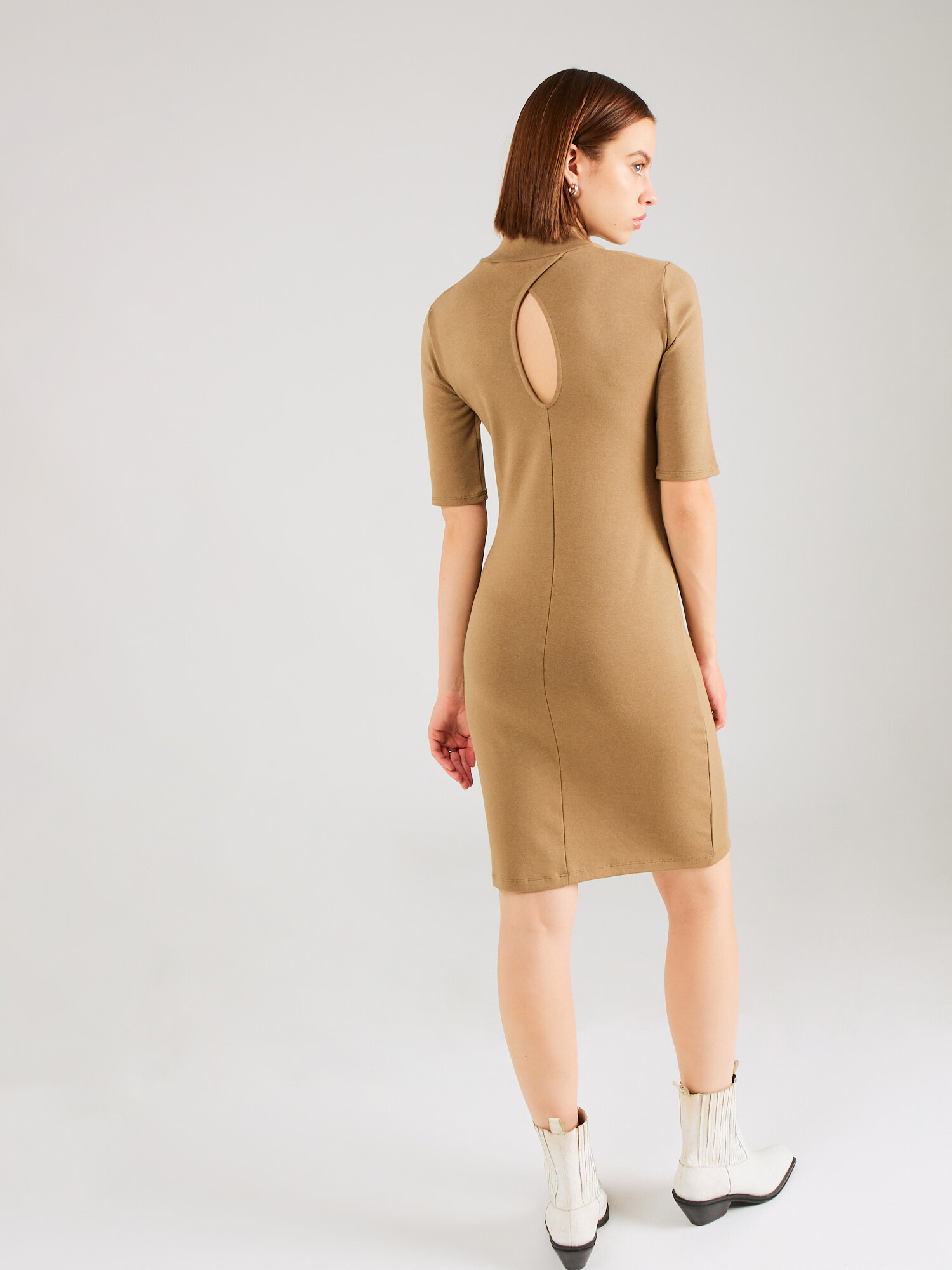 GAP Rochie bej - Pled.ro