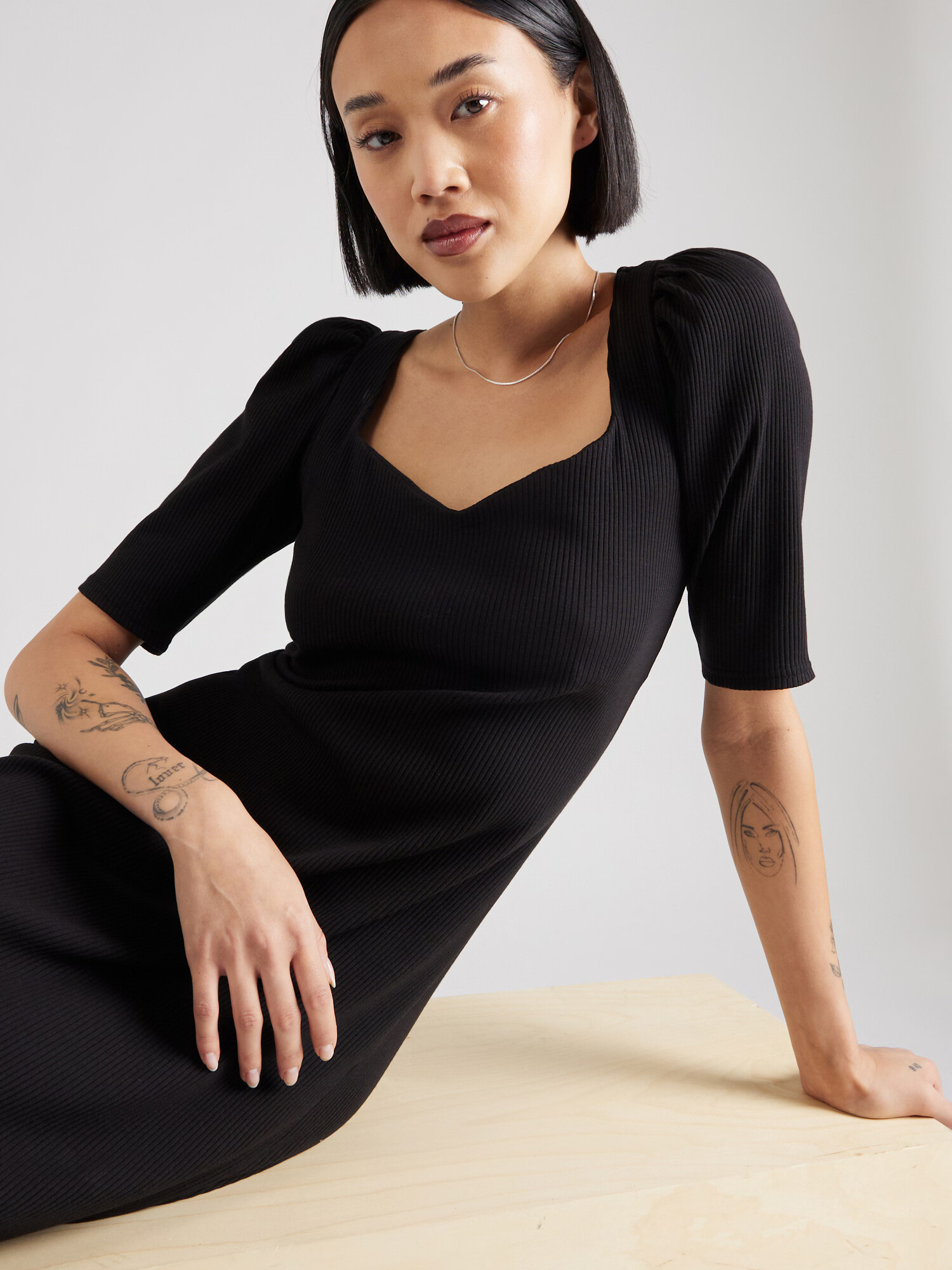 GAP Rochie negru - Pled.ro