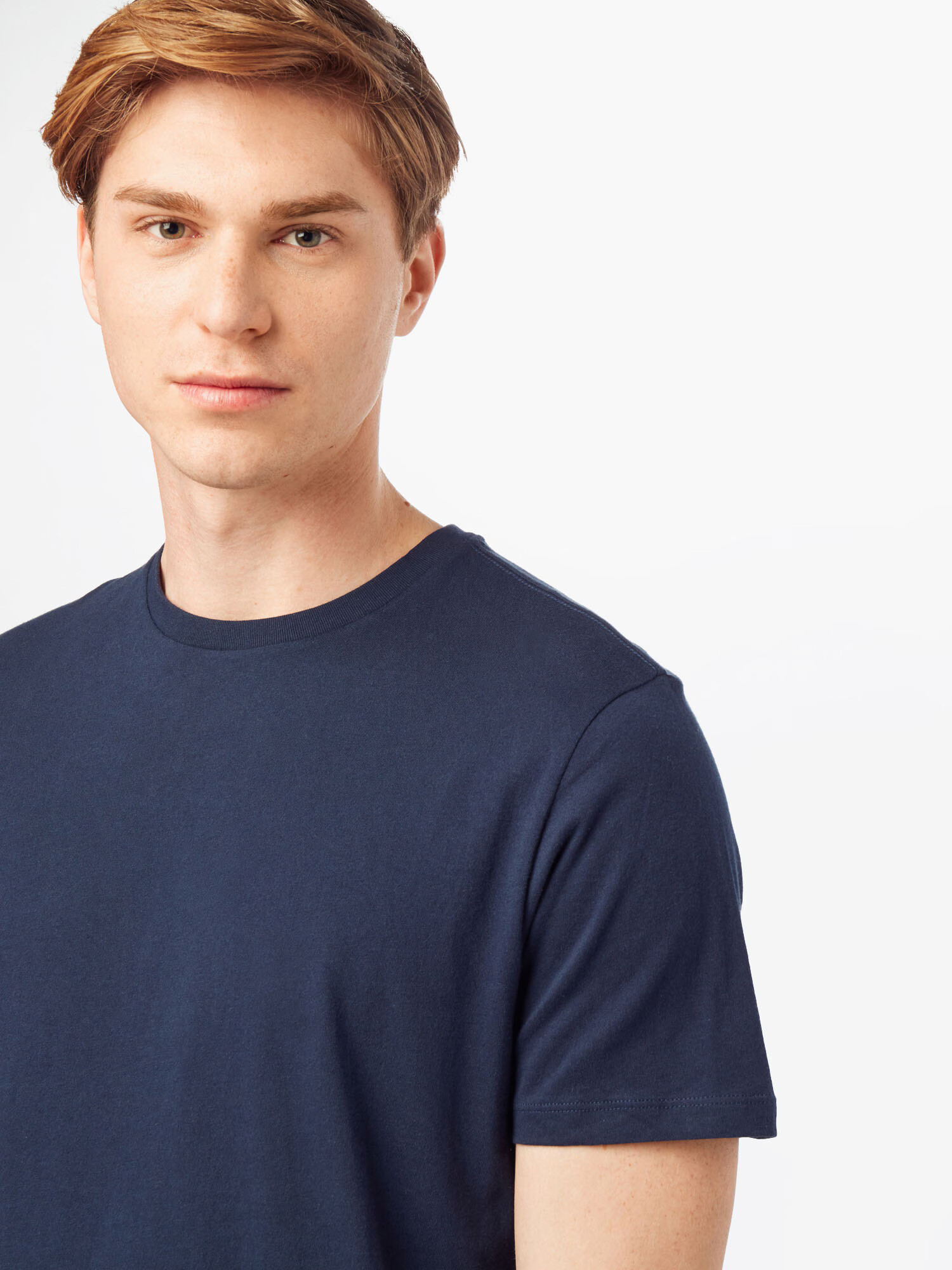 GAP Tricou bleumarin - Pled.ro