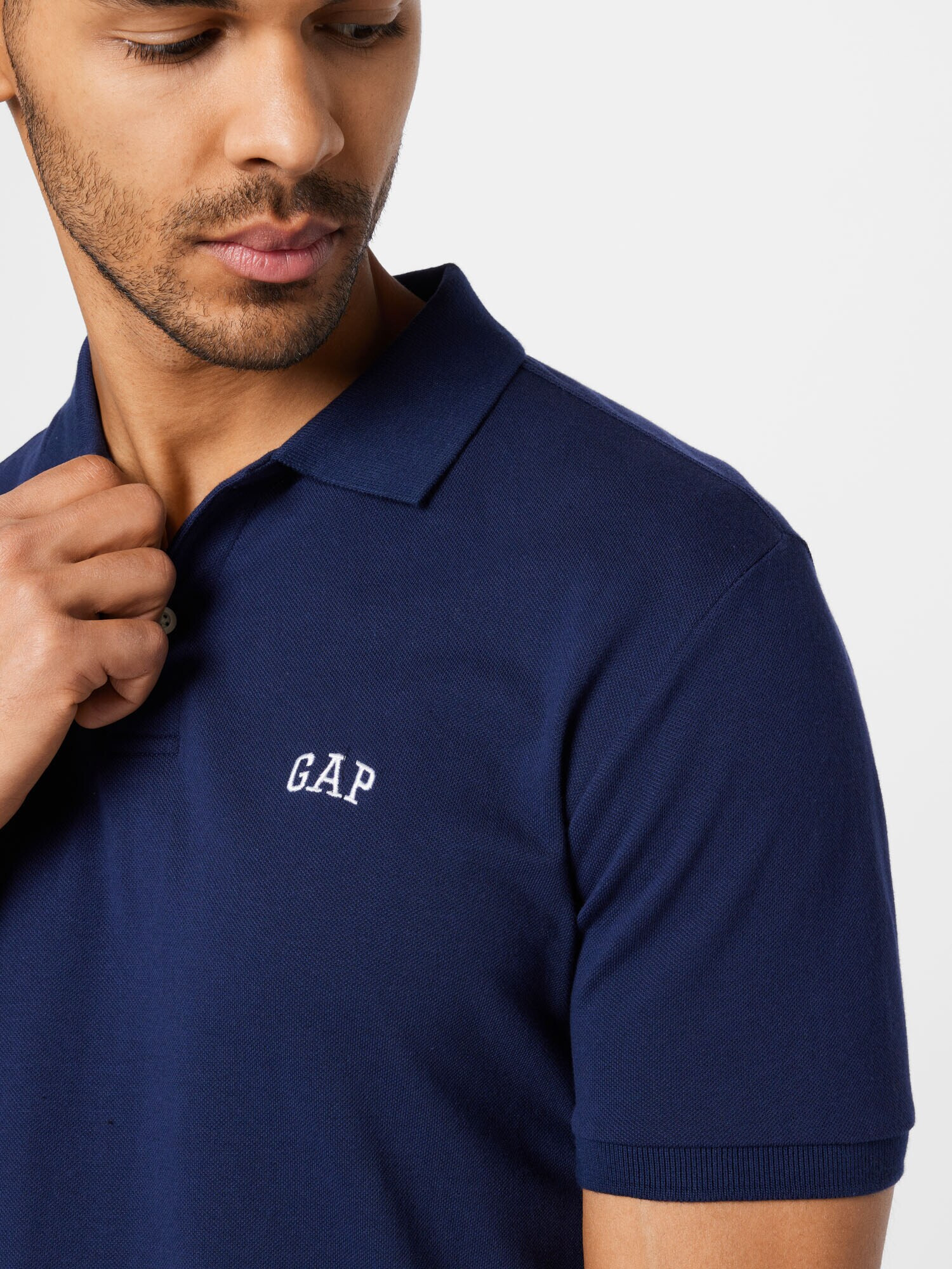 GAP Tricou bleumarin - Pled.ro