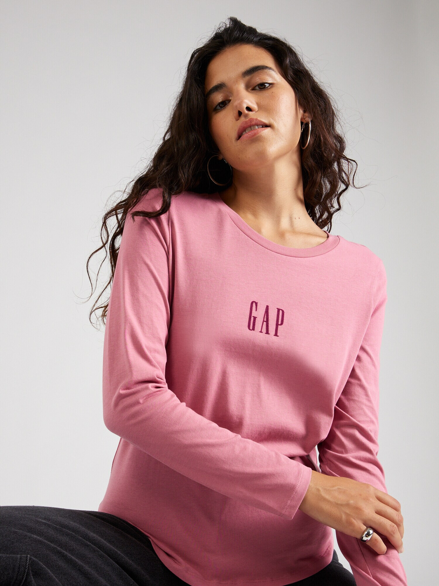 GAP Tricou ciclam / roz - Pled.ro