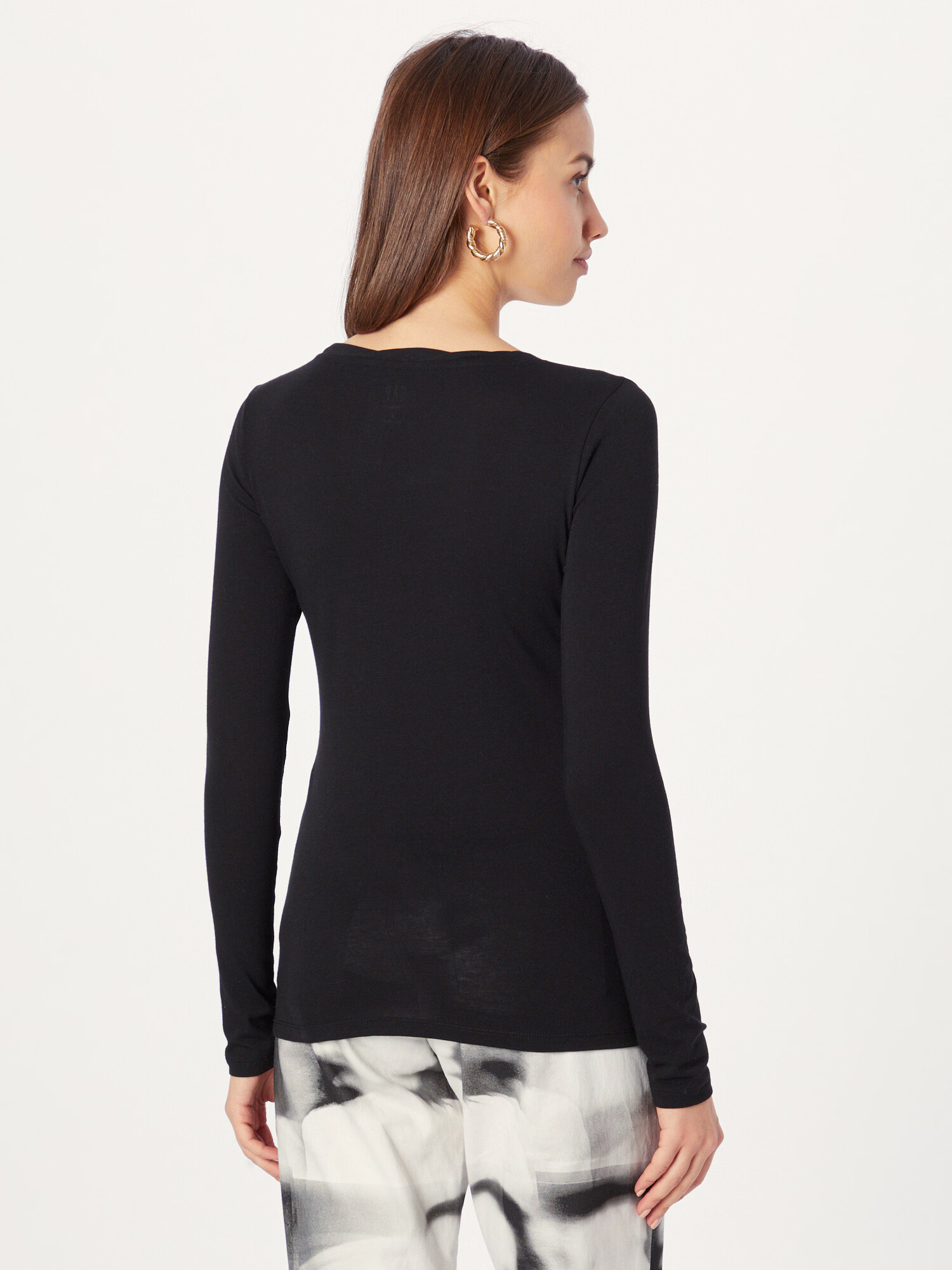 GAP Tricou 'FEATHER' negru - Pled.ro