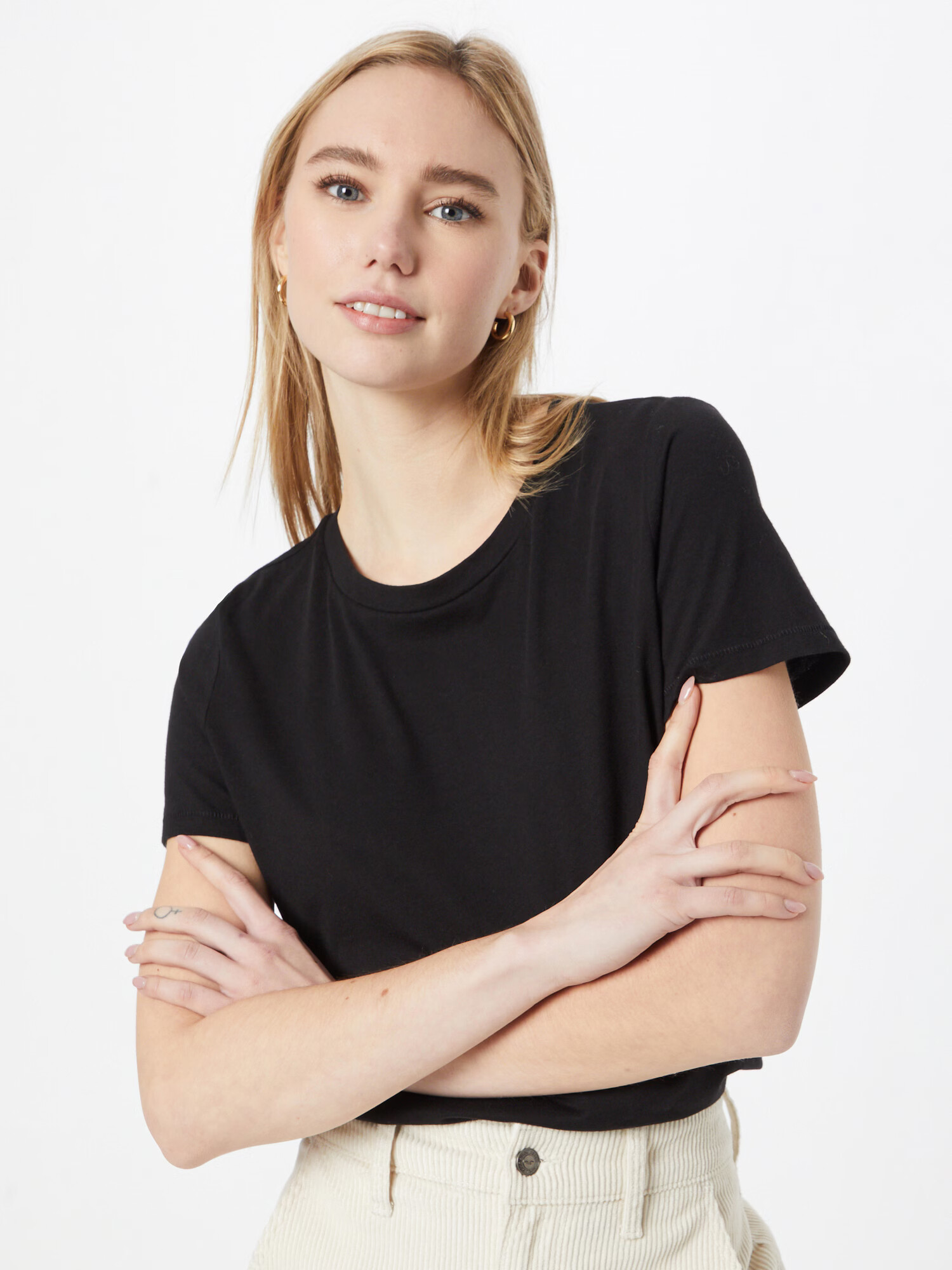 GAP Tricou negru - Pled.ro