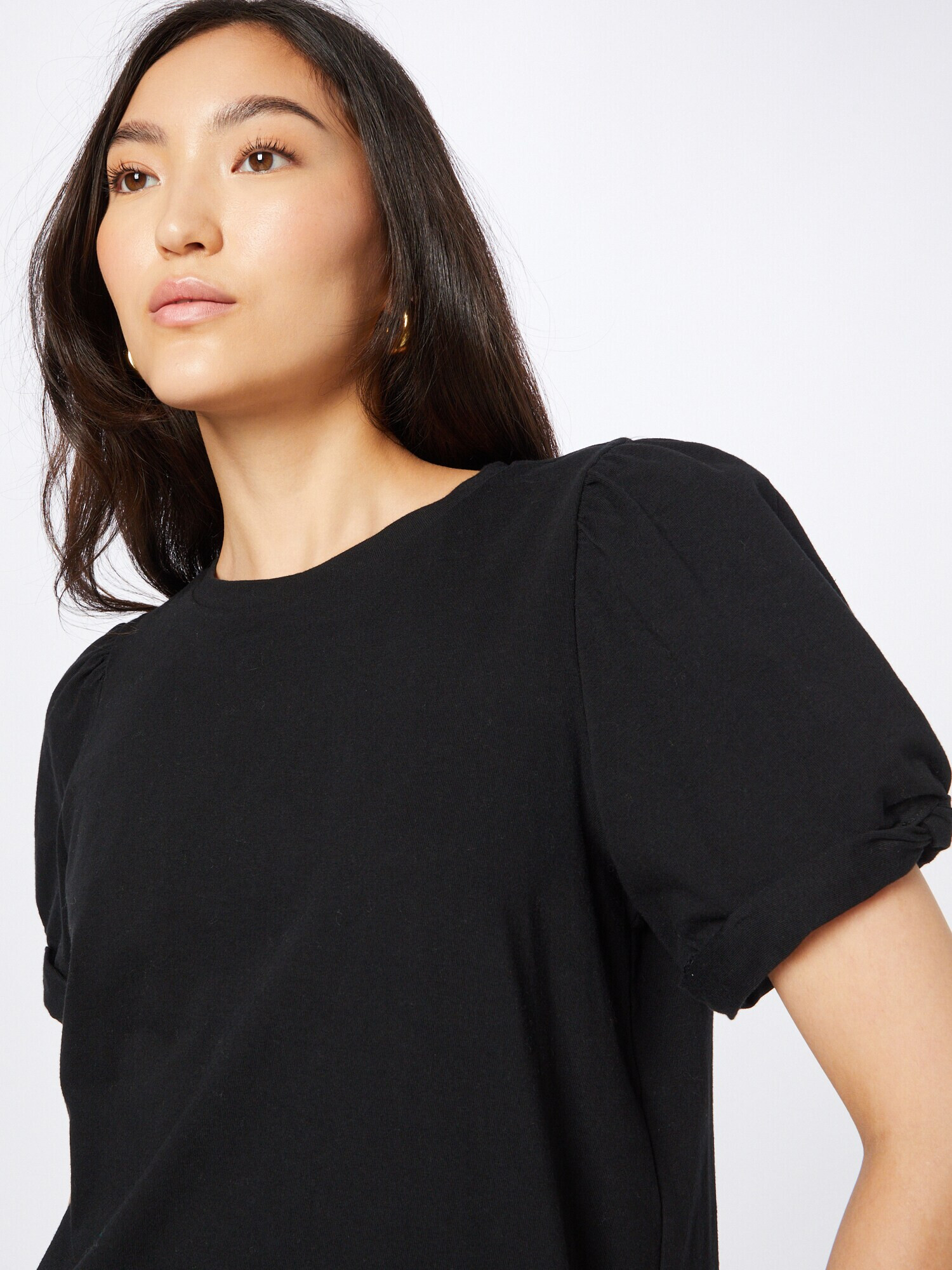 GAP Tricou negru - Pled.ro