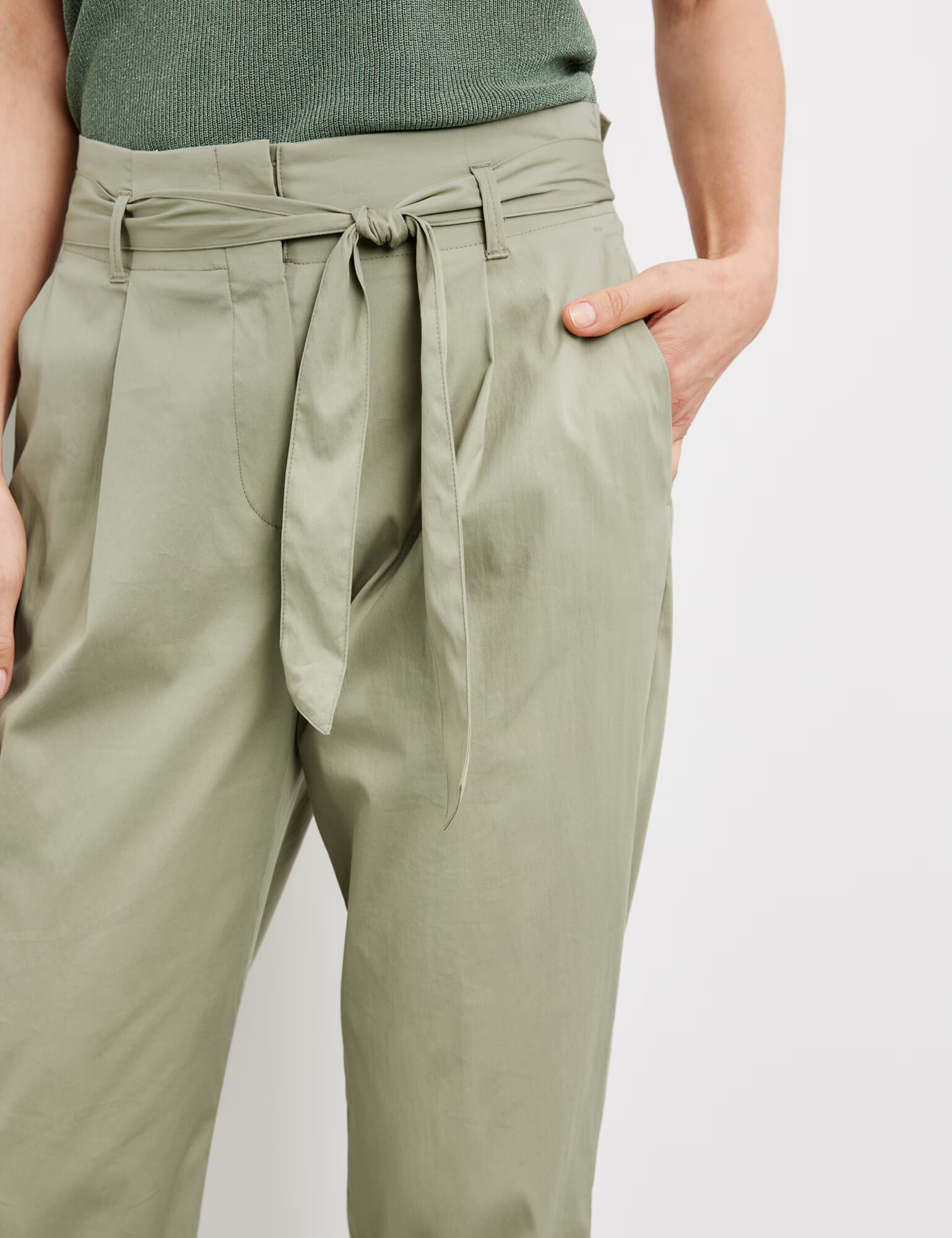 GERRY WEBER Pantaloni cu dungă verde - Pled.ro