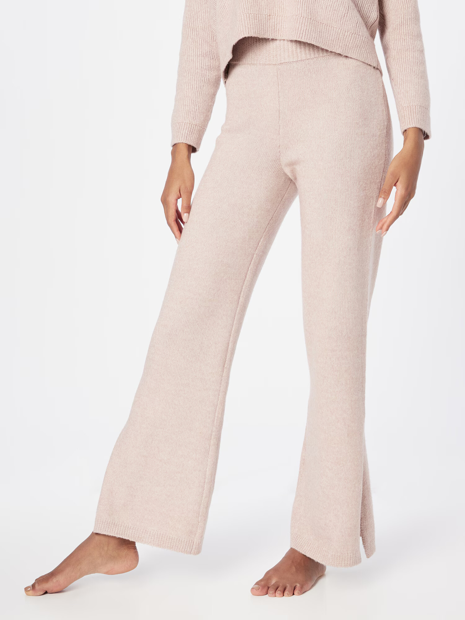 Gilly Hicks Pantaloni maro deschis - Pled.ro