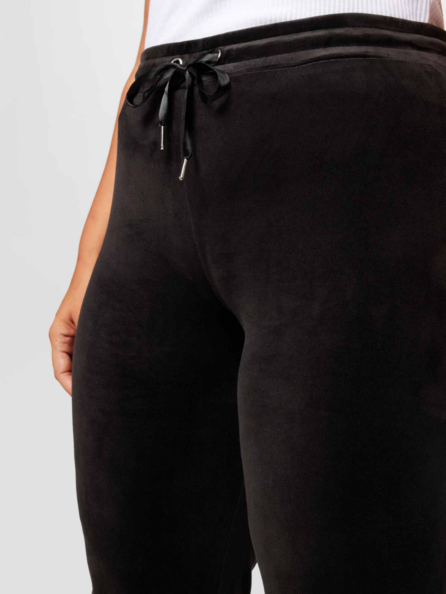 Gina Tricot Curve Pantaloni 'Cecilia' negru - Pled.ro