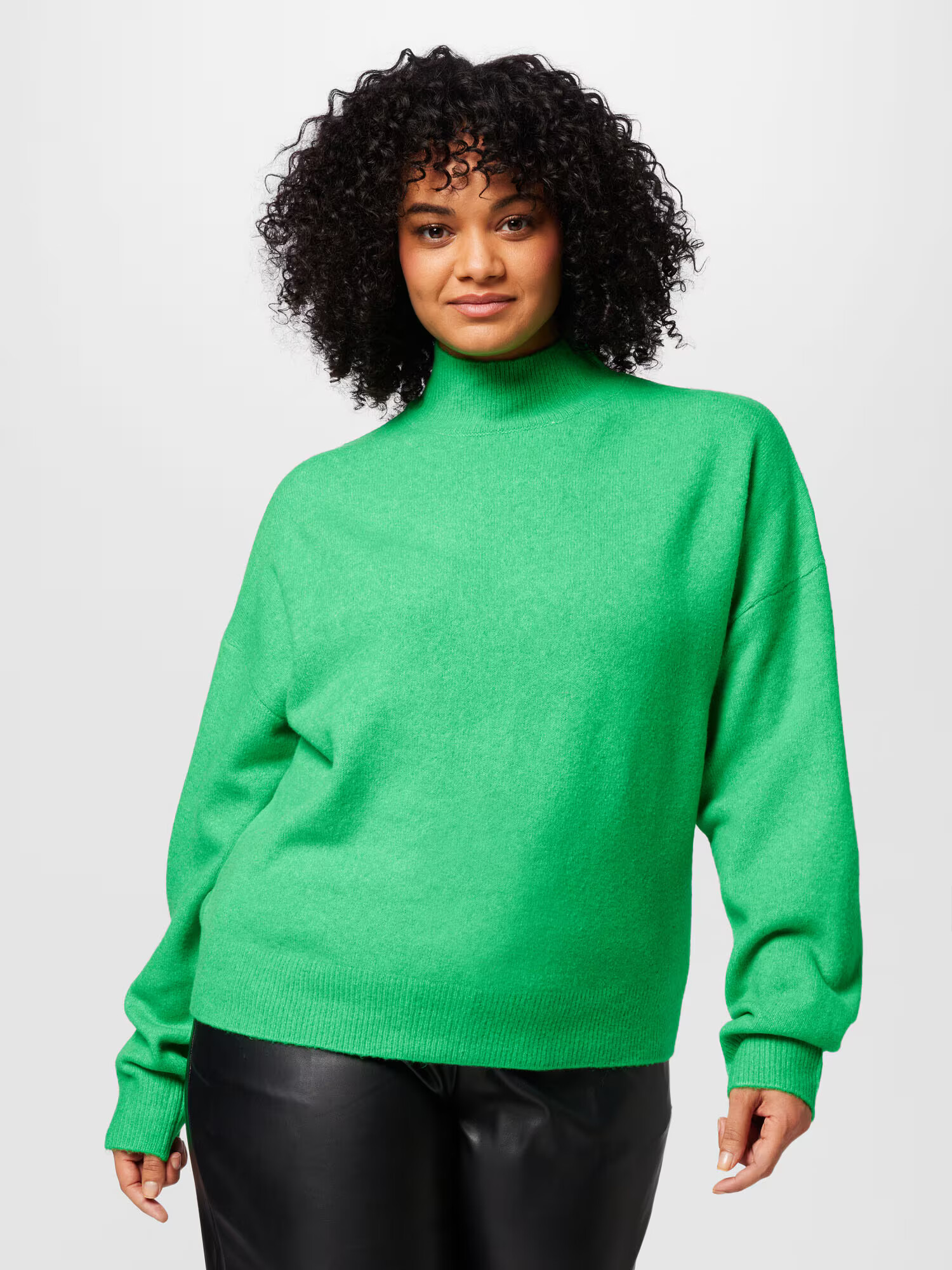 Gina Tricot Curve Pulover 'Livia' verde - Pled.ro