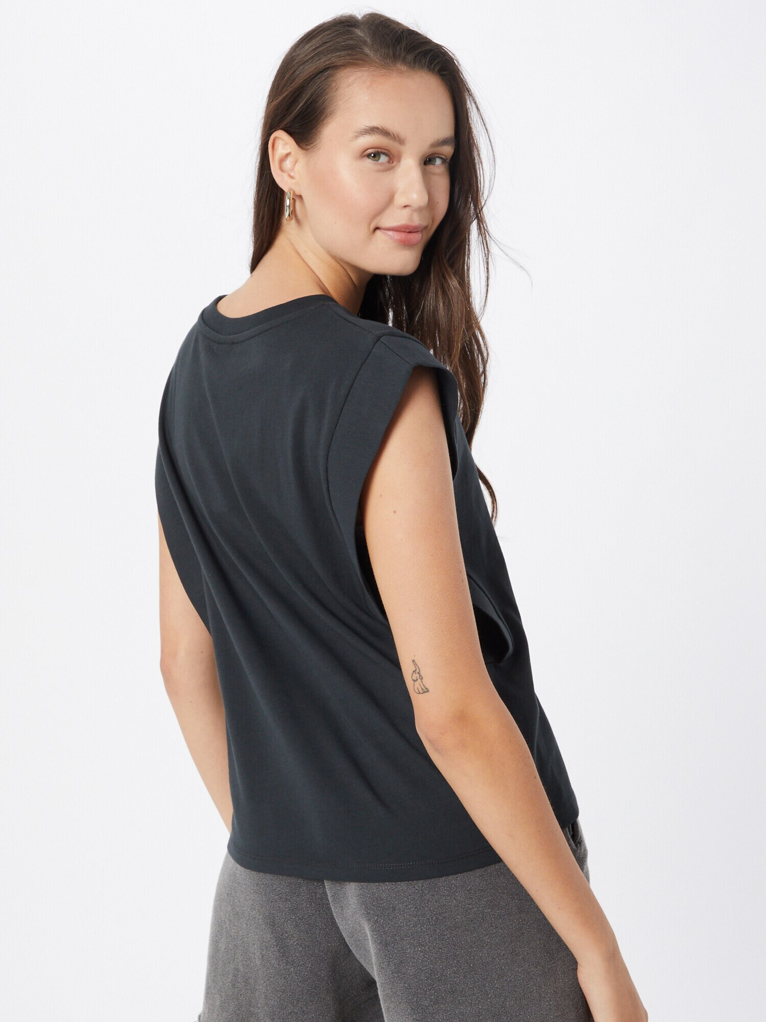 Gina Tricot Tricou 'Charlie' negru - Pled.ro