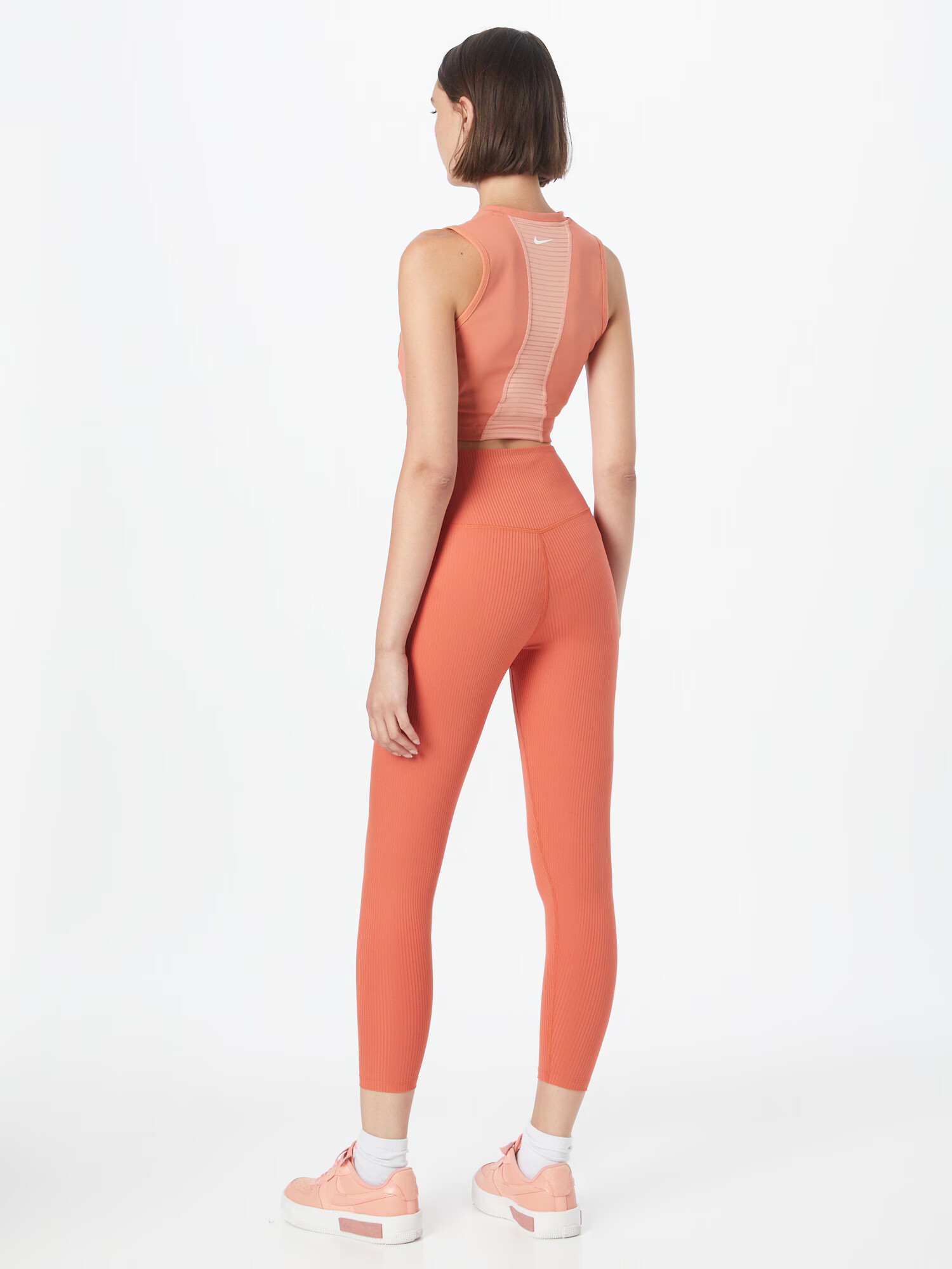 Girlfriend Collective Pantaloni sport corai - Pled.ro