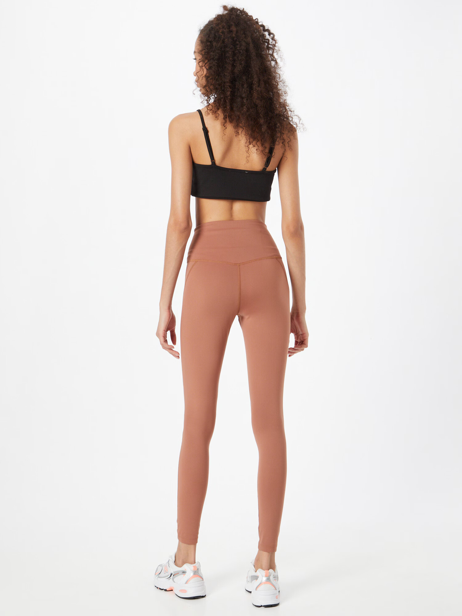 Girlfriend Collective Pantaloni sport maro caramel - Pled.ro