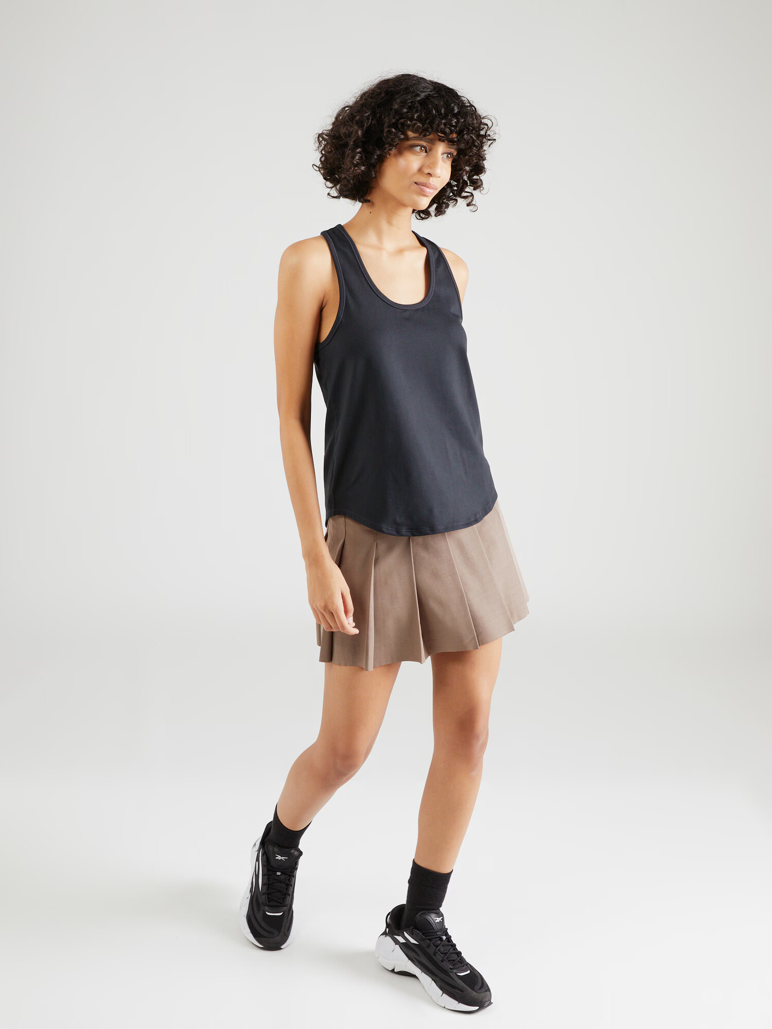 Girlfriend Collective Sport top negru - Pled.ro