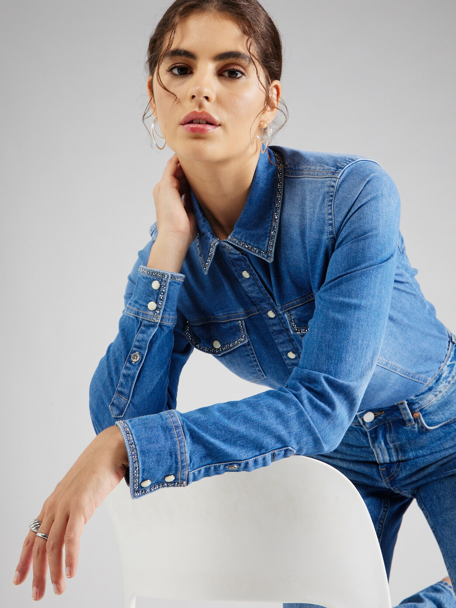 GUESS Bluză albastru denim - Pled.ro