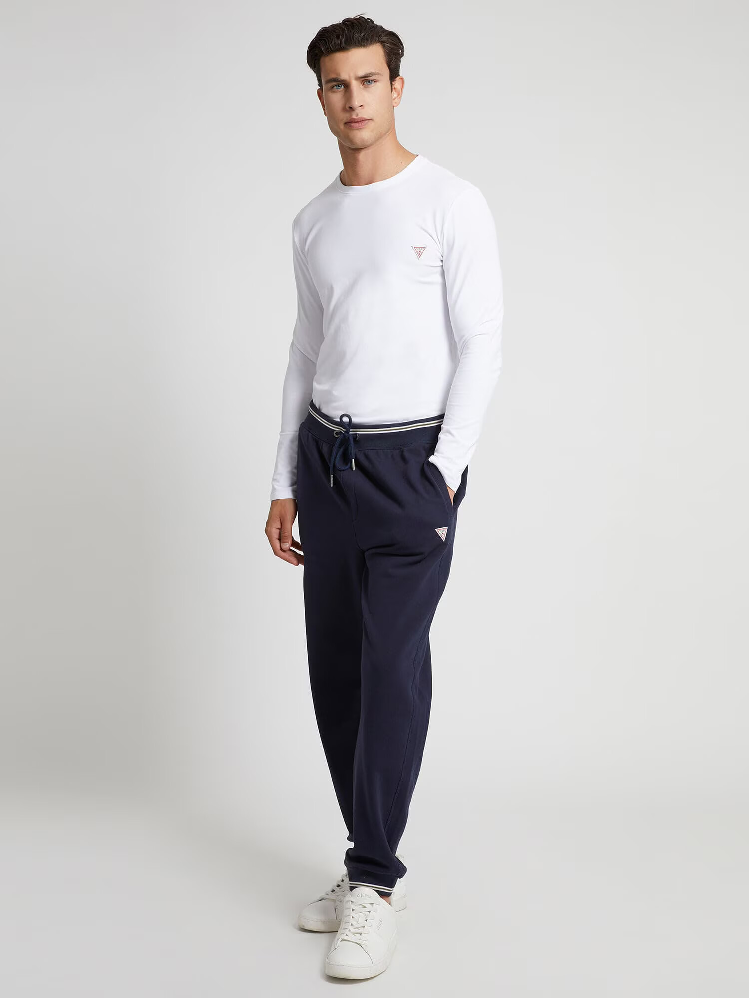 GUESS Pantaloni 'ADAM' bleumarin / kaki / alb - Pled.ro