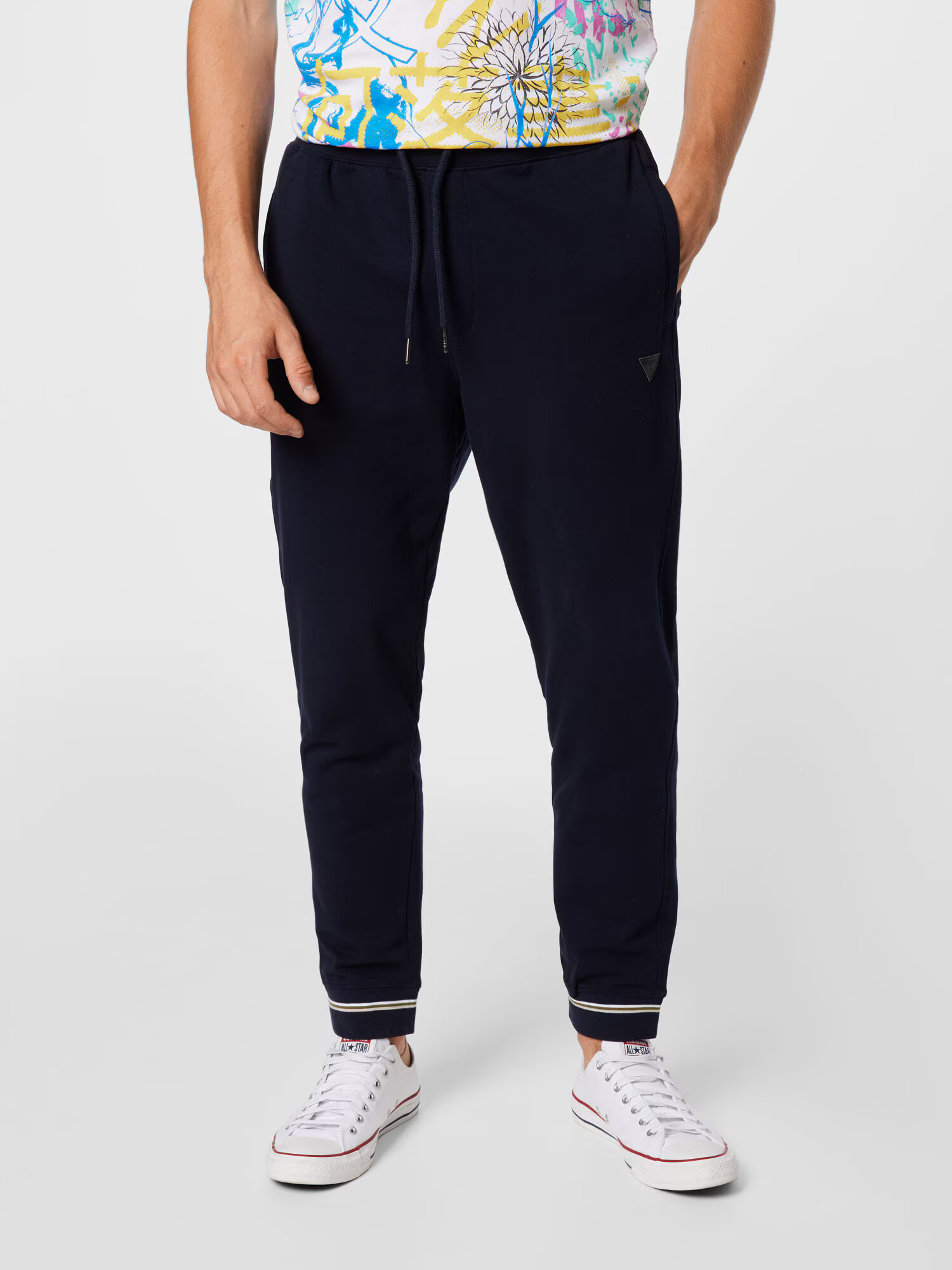 GUESS Pantaloni 'ADAM' bleumarin / kaki / alb - Pled.ro