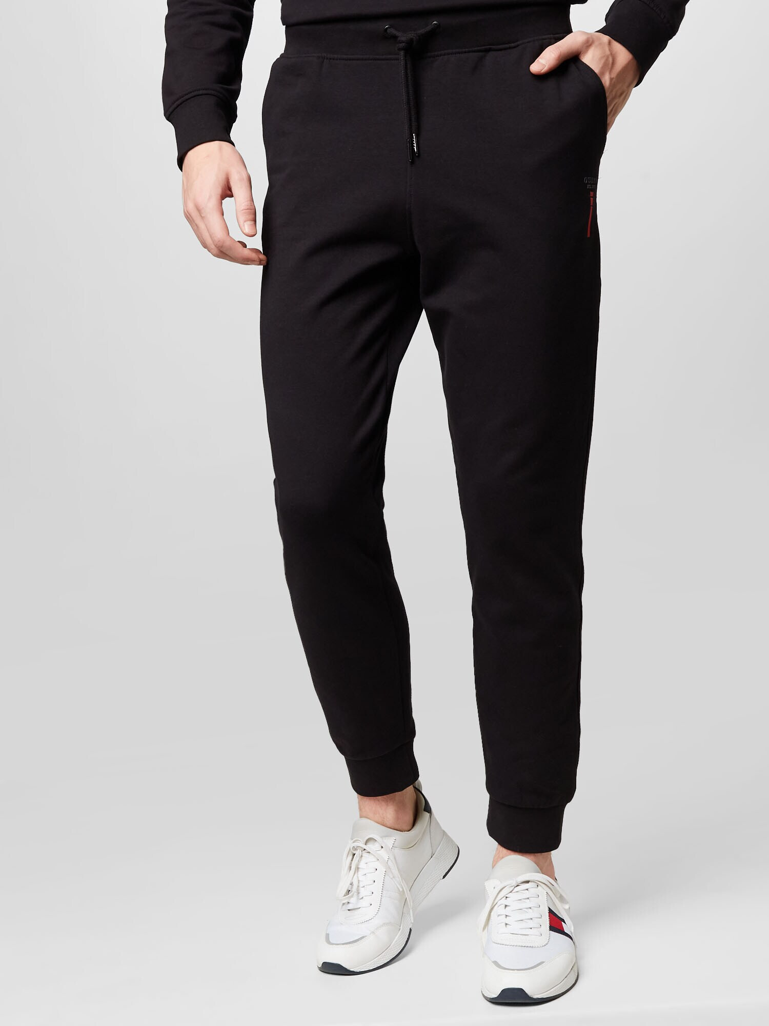 GUESS Pantaloni 'ADAM' negru - Pled.ro