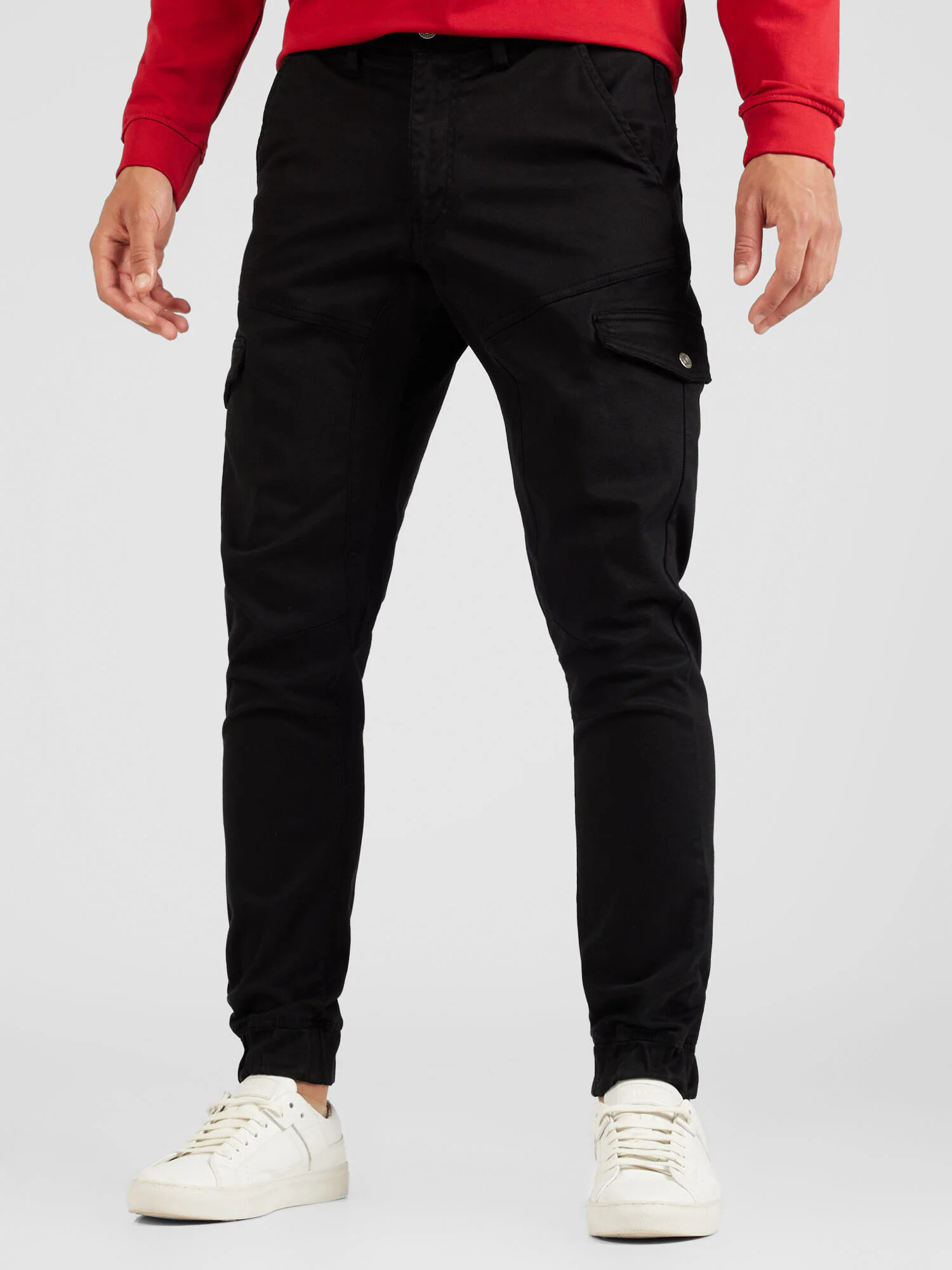 GUESS Pantaloni cu buzunare 'NEW KOMBAT' negru - Pled.ro