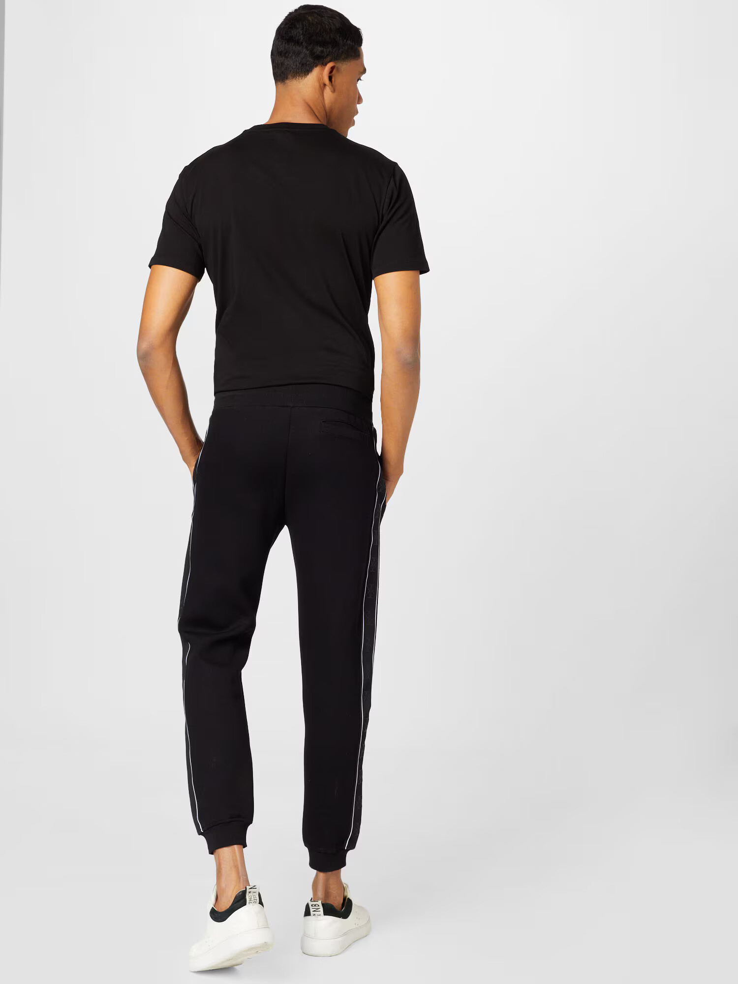 GUESS Pantaloni 'Mickey' negru / alb - Pled.ro