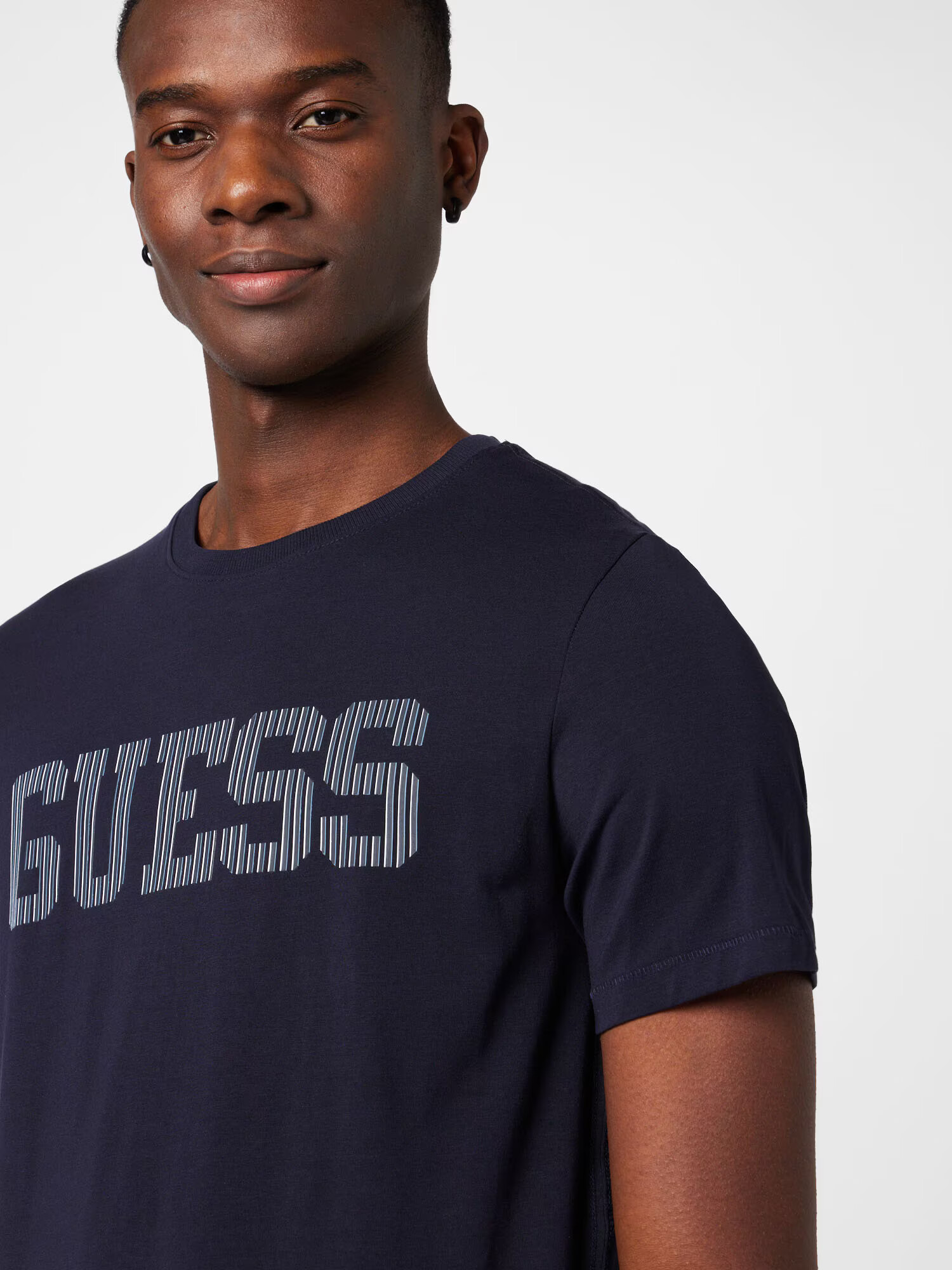 GUESS Tricou 'ERMAK' bleumarin / albastru porumbel / alb - Pled.ro