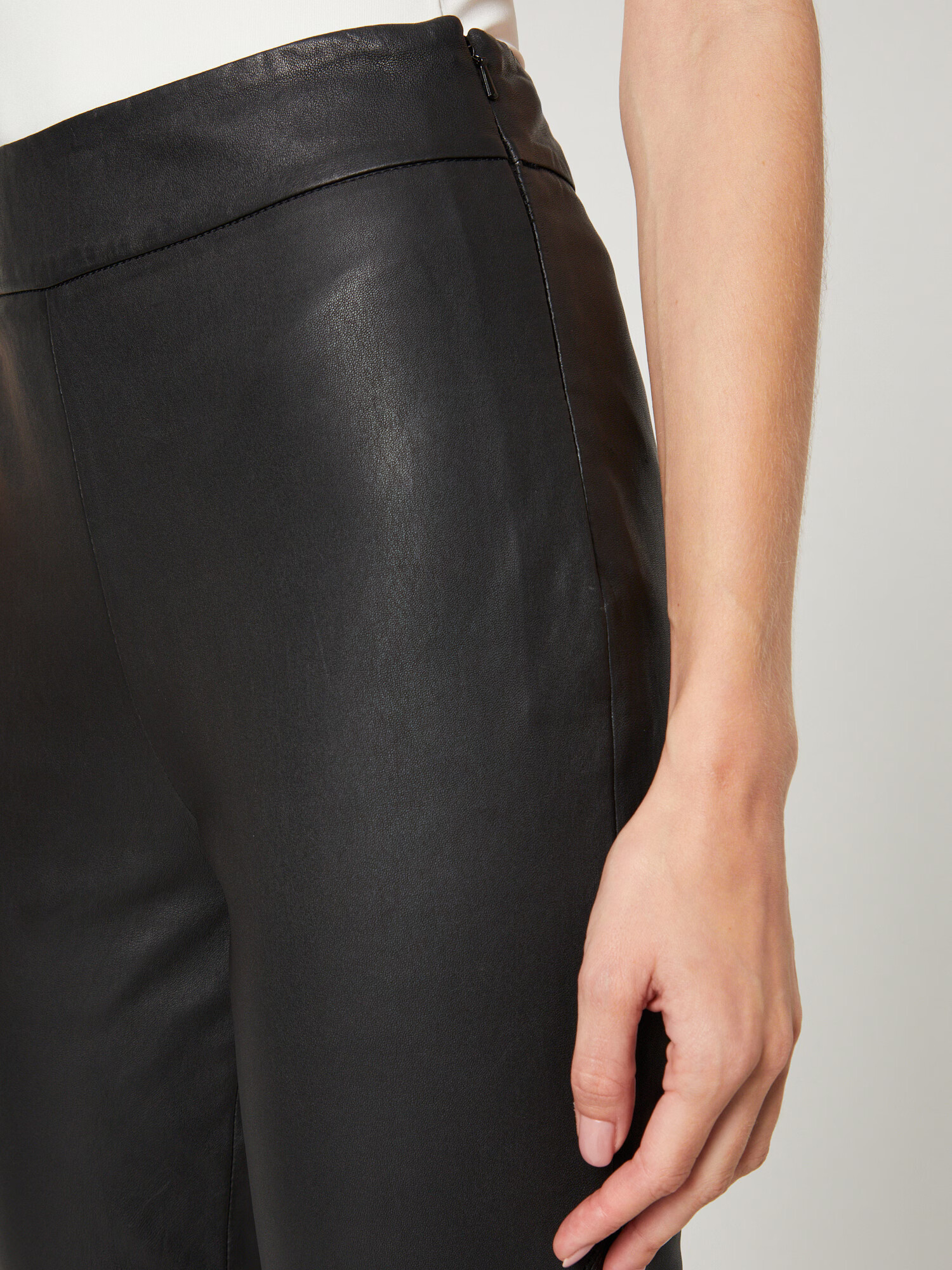 Guido Maria Kretschmer Collection Pantaloni 'Lieven' negru - Pled.ro