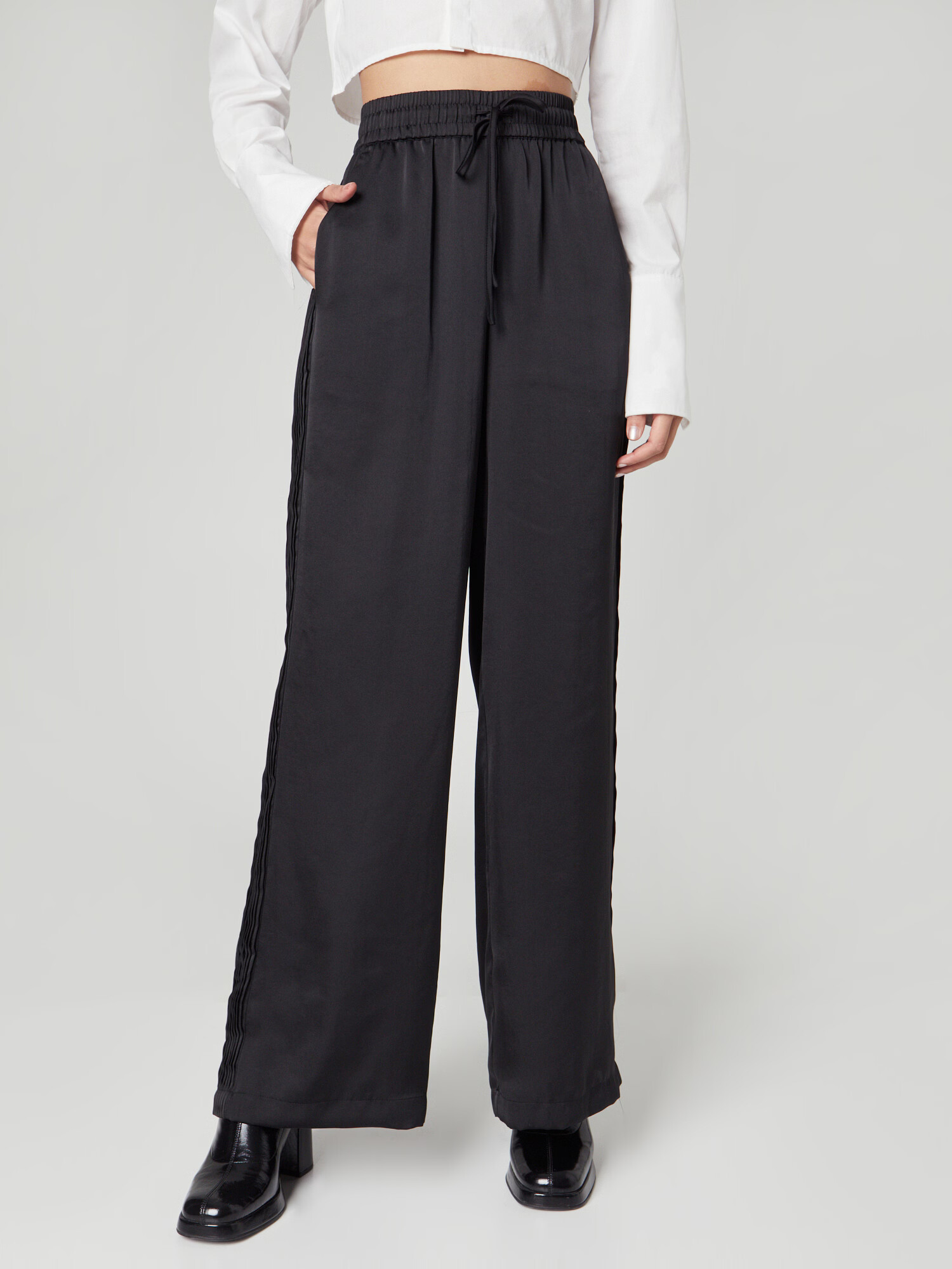 Guido Maria Kretschmer Women Pantaloni 'Linda' - Pled.ro