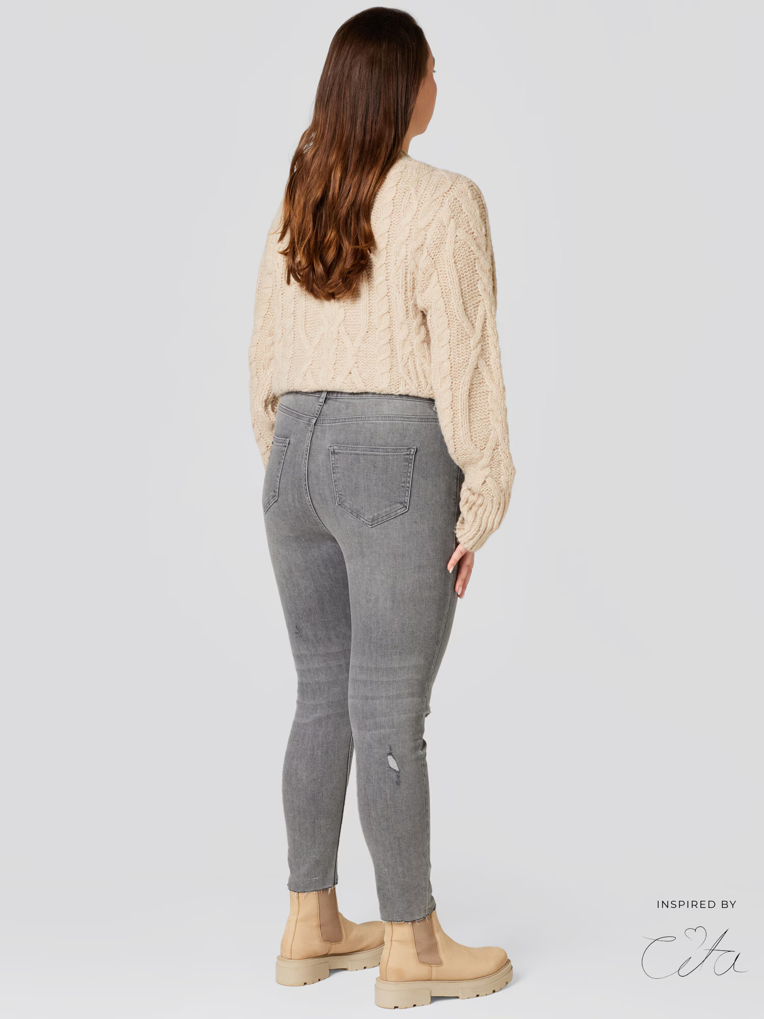 Guido Maria Kretschmer Curvy Jeans 'Cosette inspired by Cita' gri denim - Pled.ro