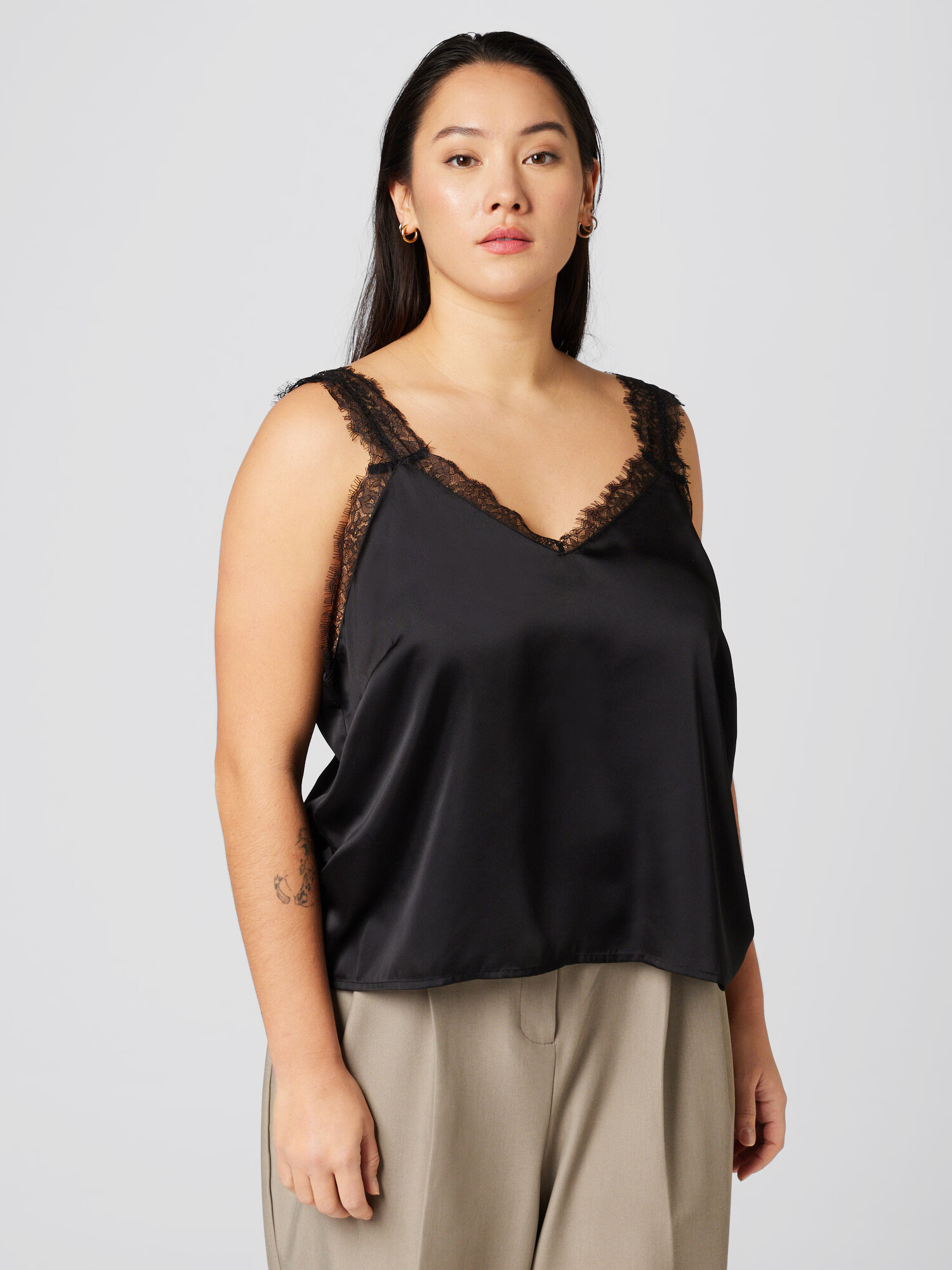 Guido Maria Kretschmer Curvy Top 'Pace' negru - Pled.ro