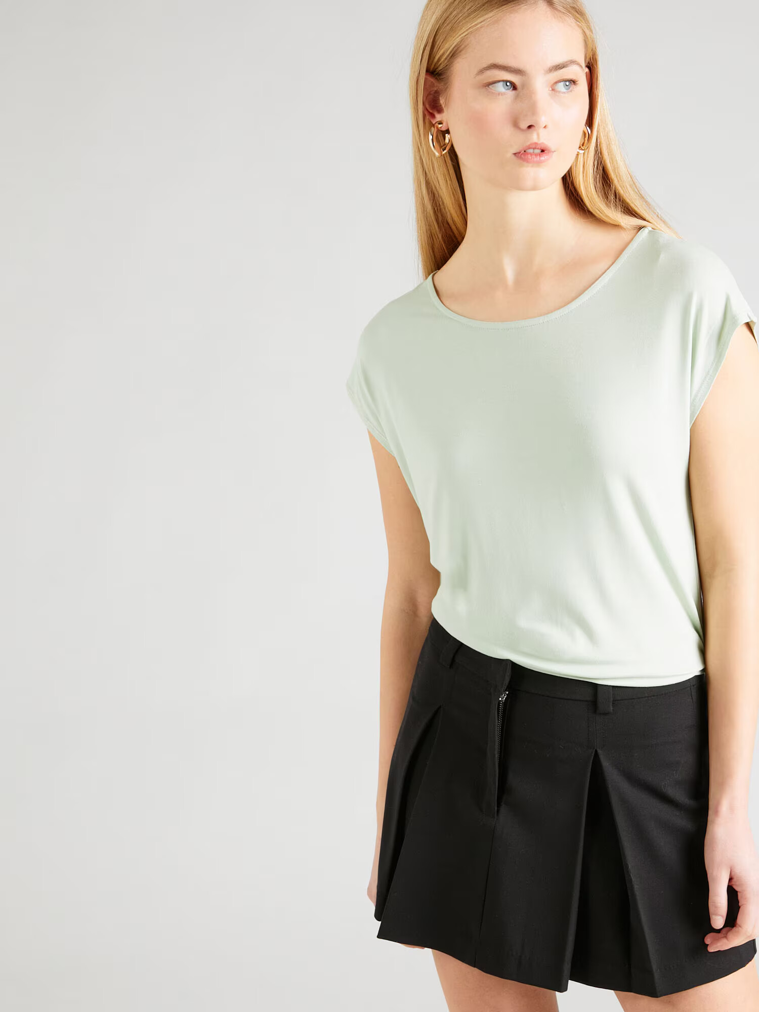 Hailys Tricou 'Em44ma' verde pastel - Pled.ro