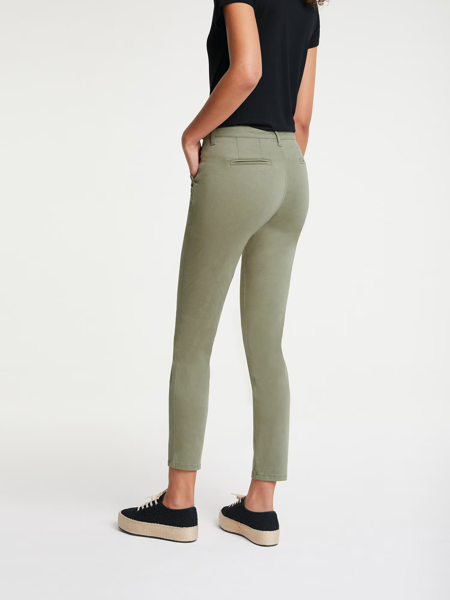 heine Pantaloni verde - Pled.ro