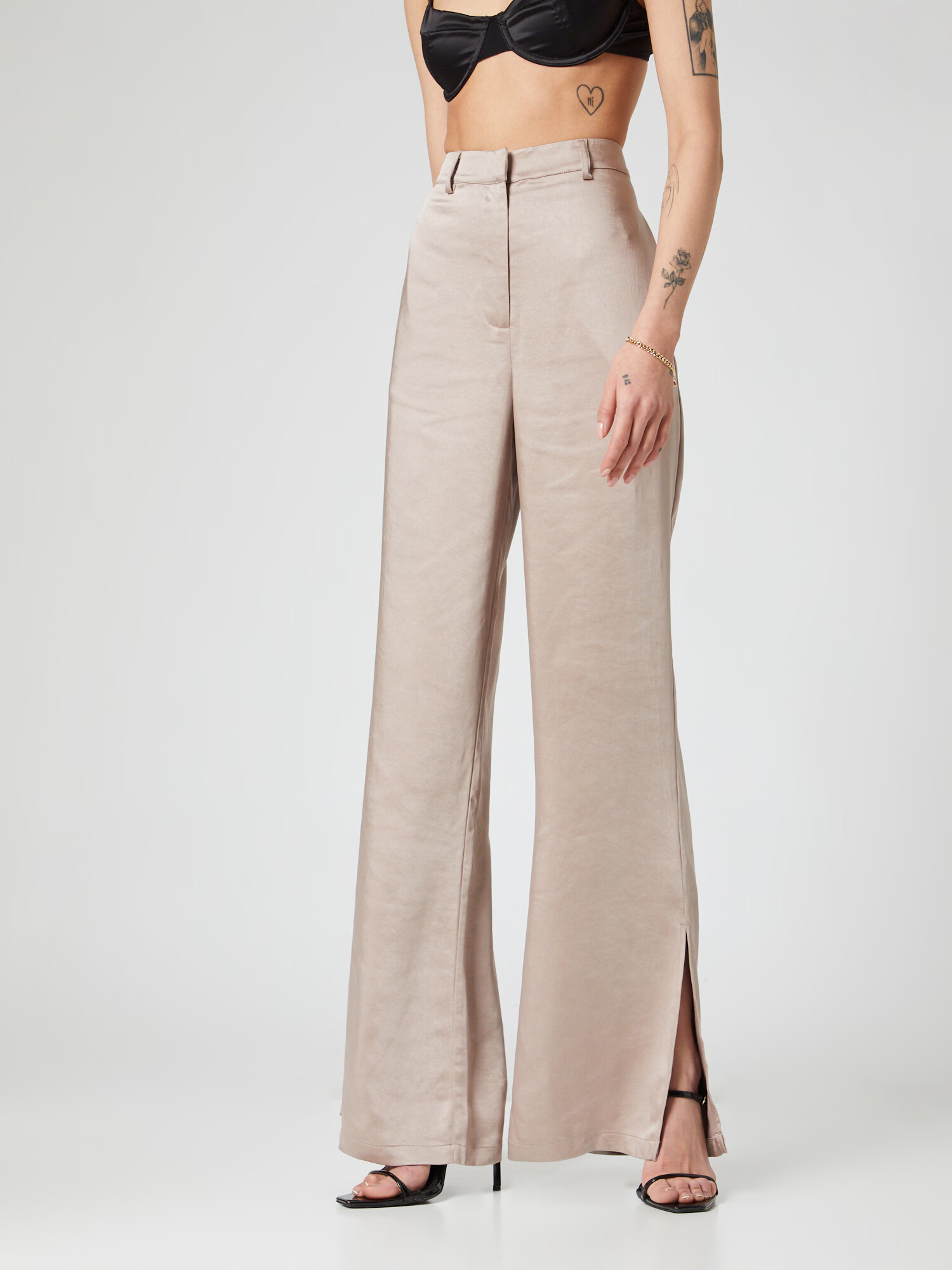 Hoermanseder x About You Pantaloni 'Felice' gri taupe - Pled.ro