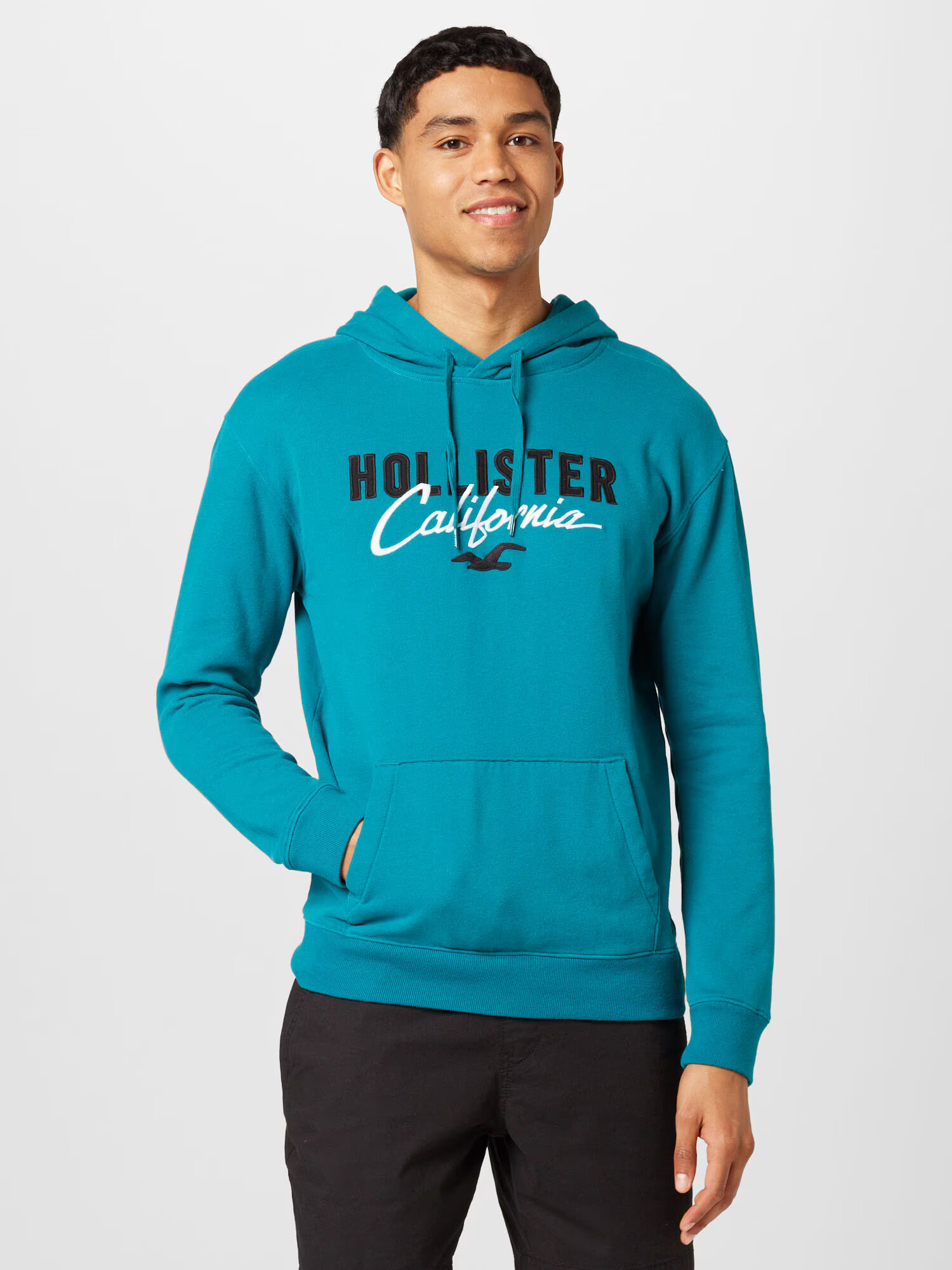 HOLLISTER Bluză de molton cyan / negru / alb - Pled.ro