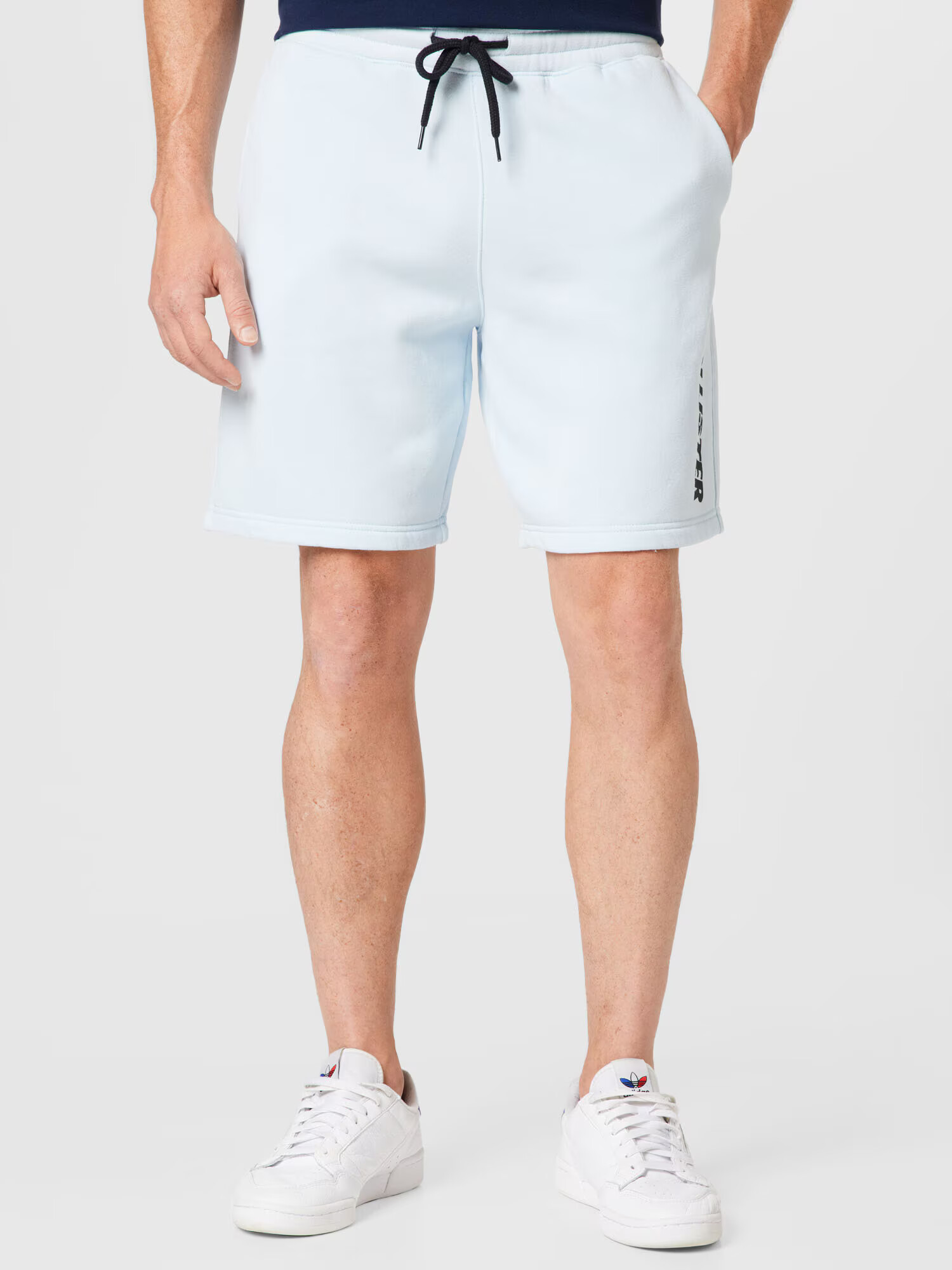 HOLLISTER Pantaloni albastru deschis / albastru închis - Pled.ro