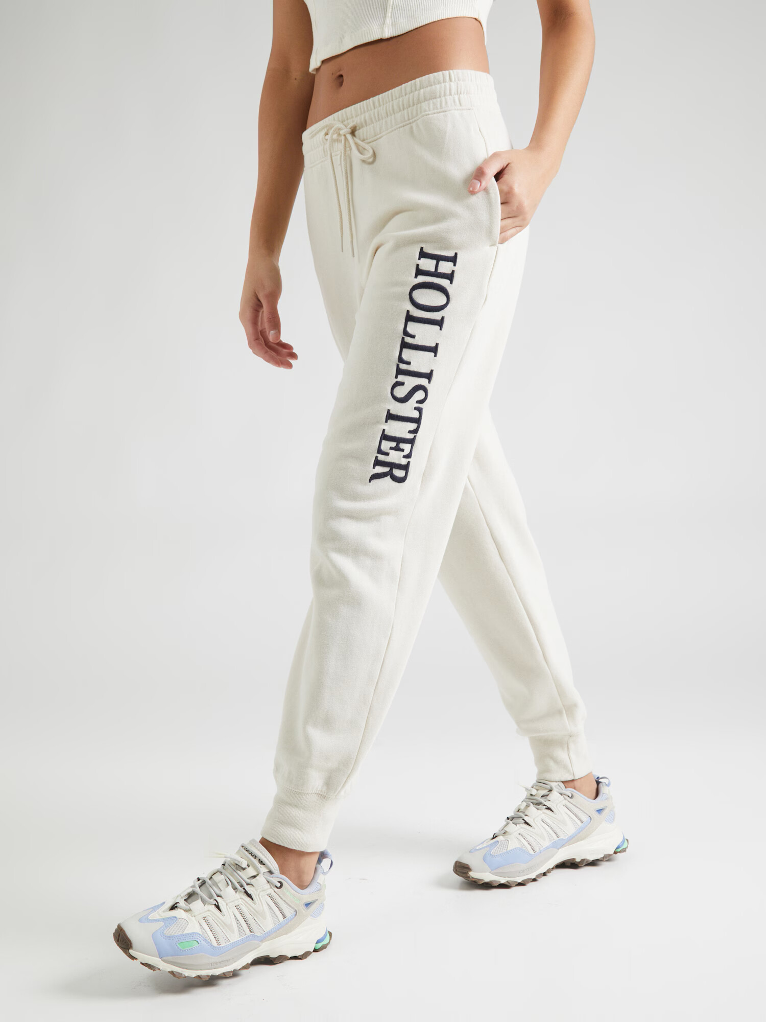 HOLLISTER Pantaloni bej / bleumarin - Pled.ro