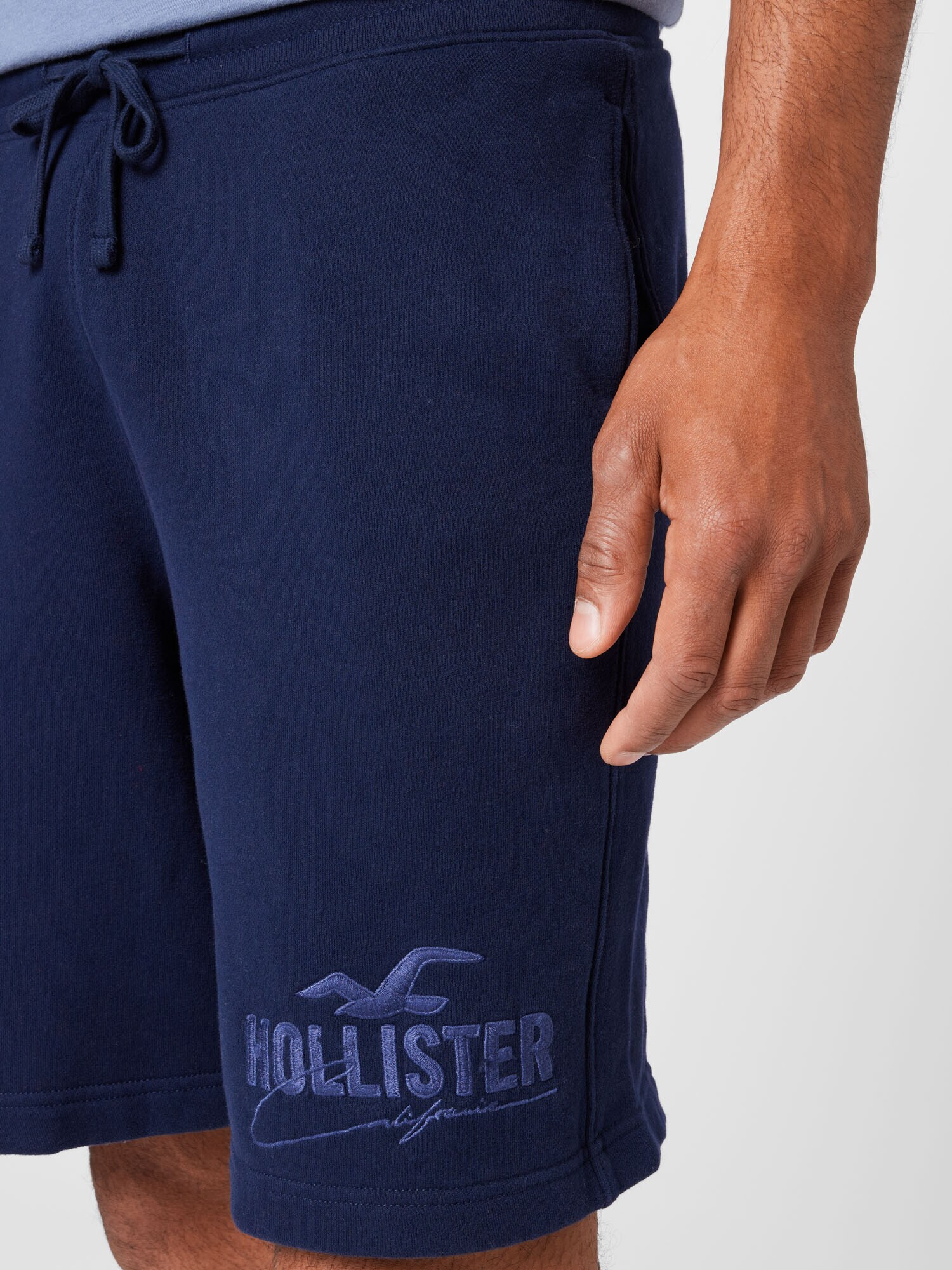 HOLLISTER Pantaloni bleumarin - Pled.ro