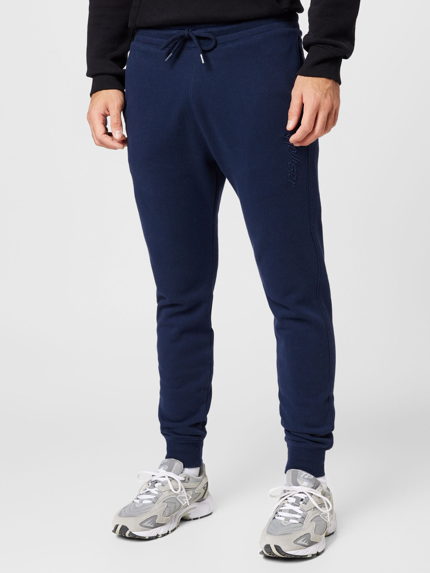 HOLLISTER Pantaloni bleumarin - Pled.ro