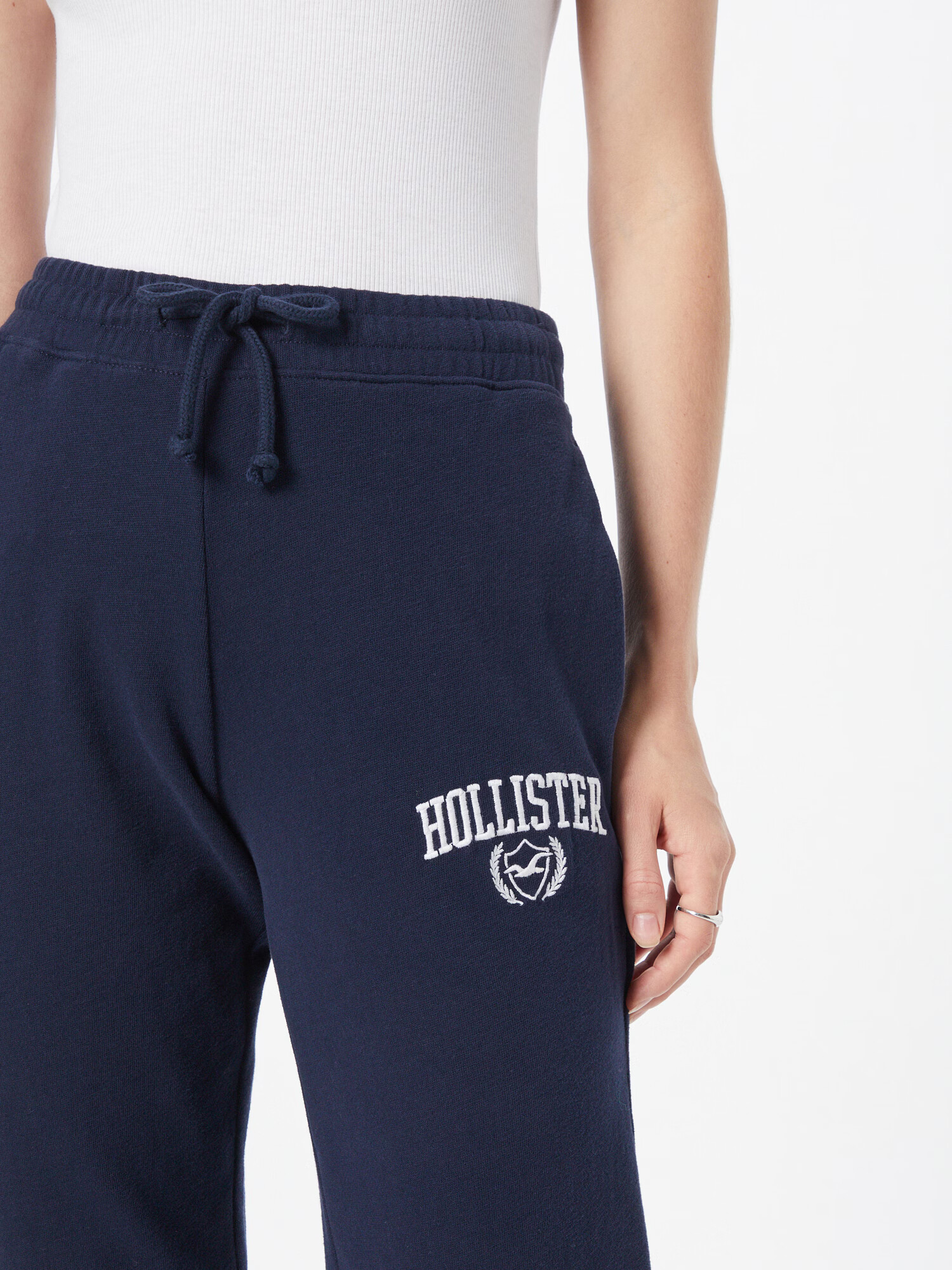 HOLLISTER Pantaloni bleumarin / alb - Pled.ro