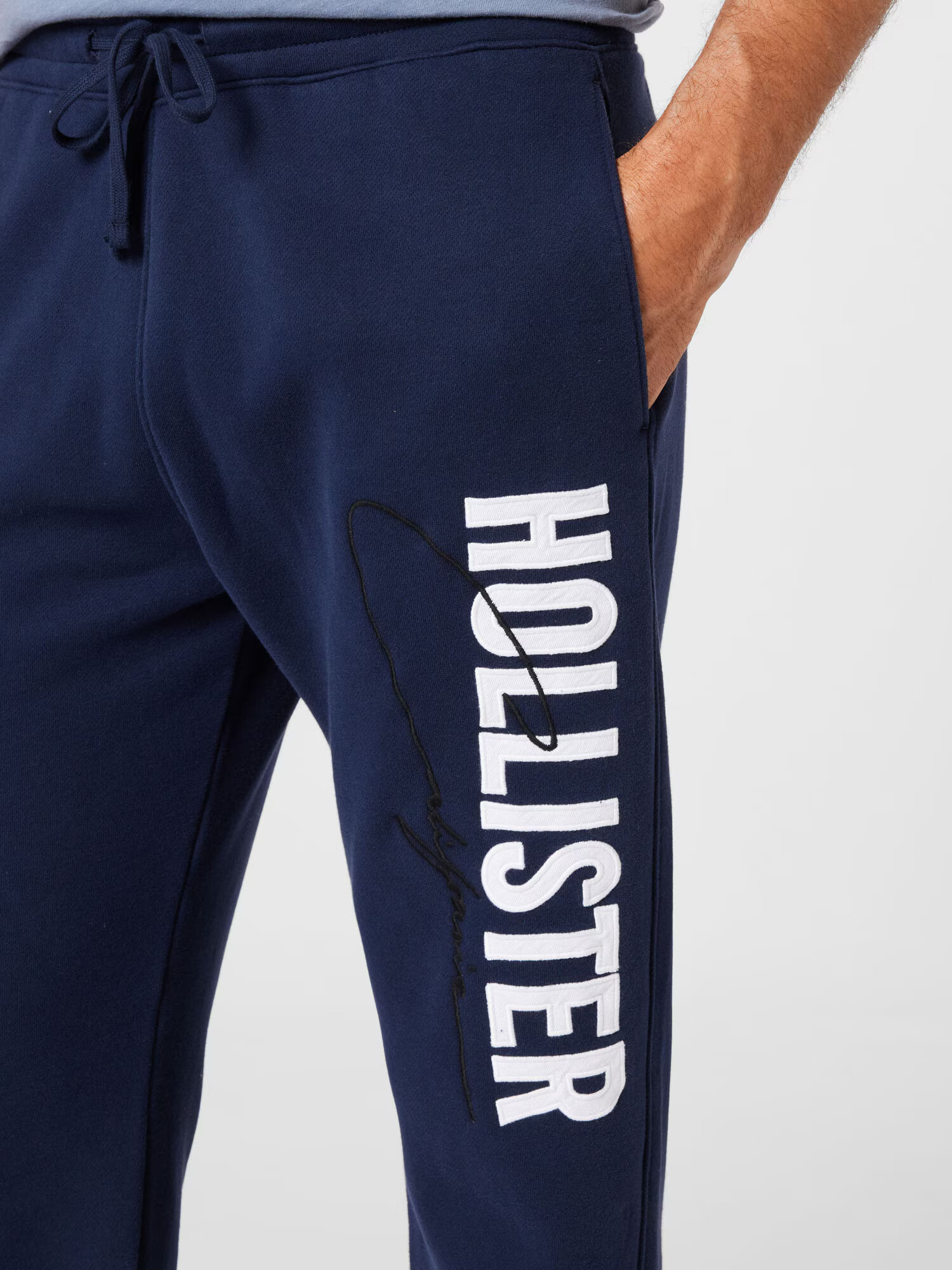 HOLLISTER Pantaloni bleumarin / negru / alb - Pled.ro