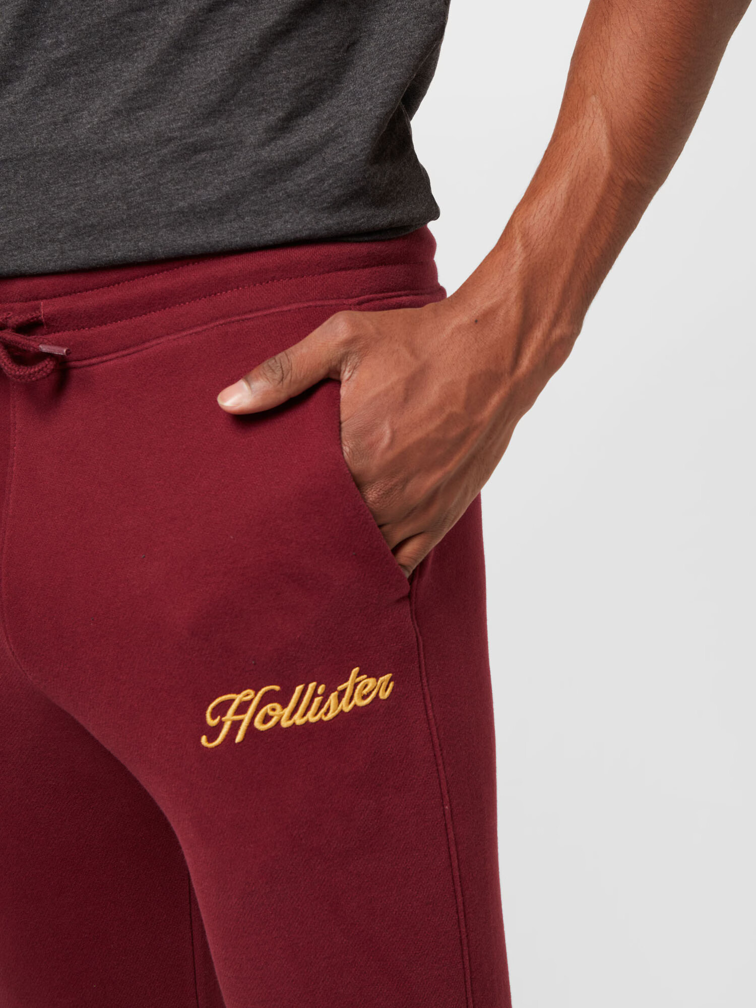 HOLLISTER Pantaloni galben / sângeriu - Pled.ro