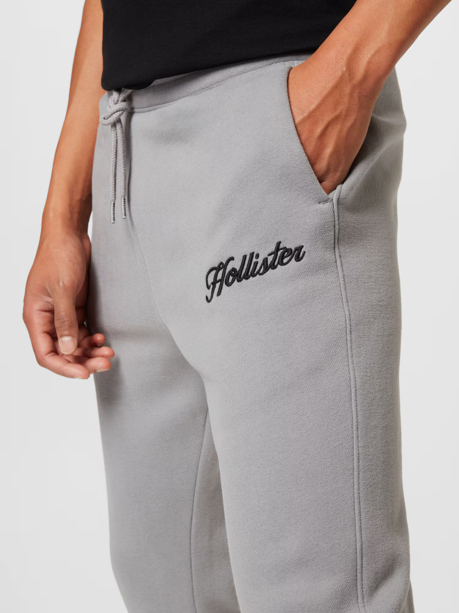 HOLLISTER Pantaloni gri deschis - Pled.ro