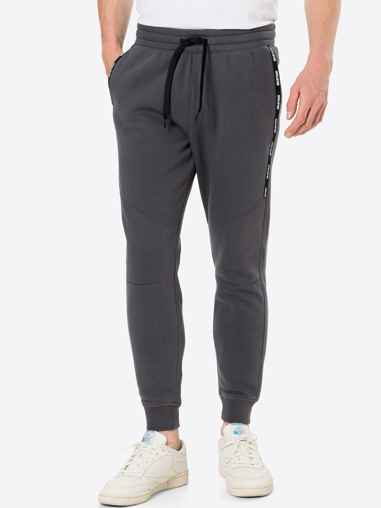 HOLLISTER Pantaloni gri metalic / negru / alb - Pled.ro