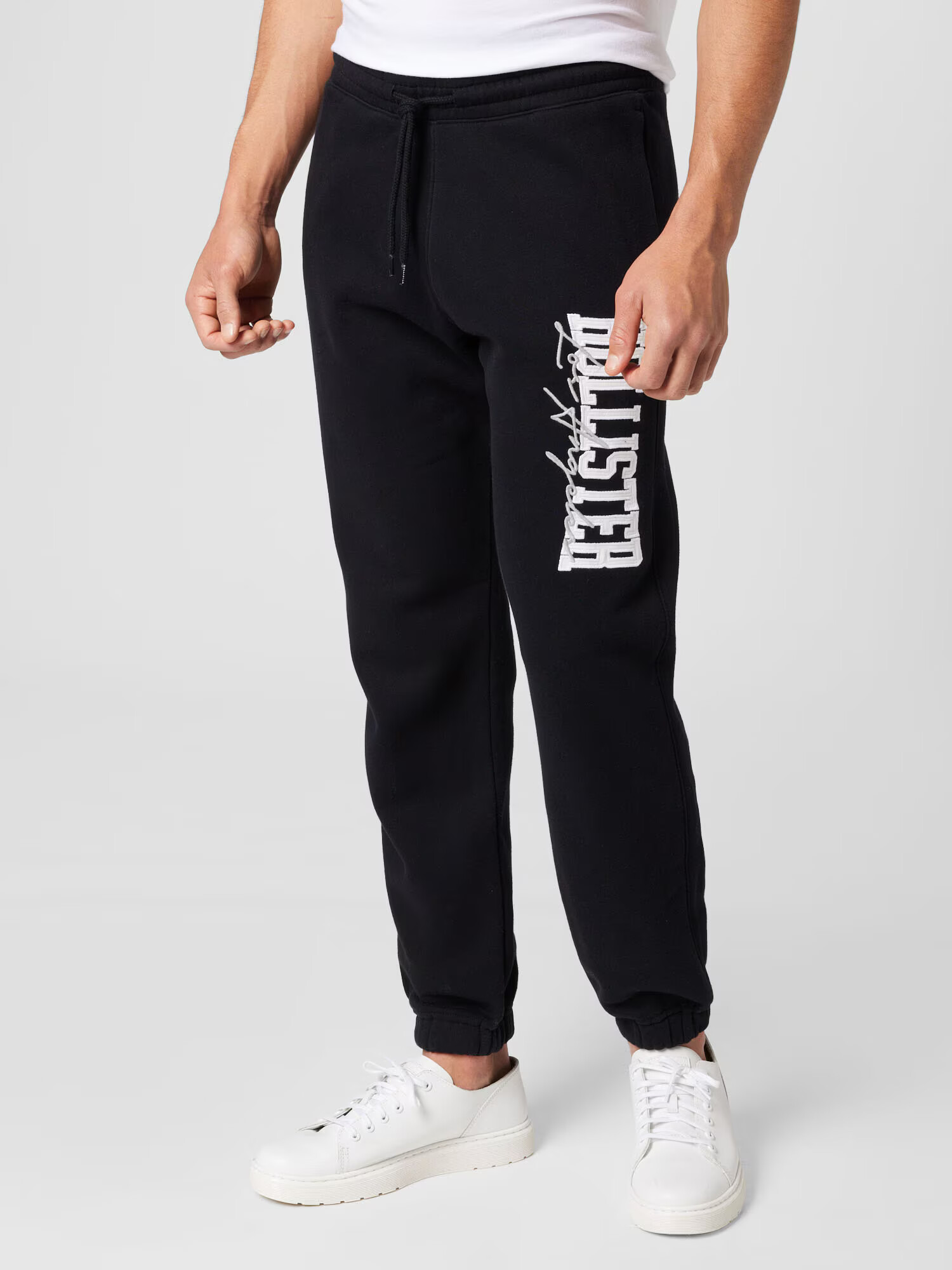 HOLLISTER Pantaloni negru / alb - Pled.ro