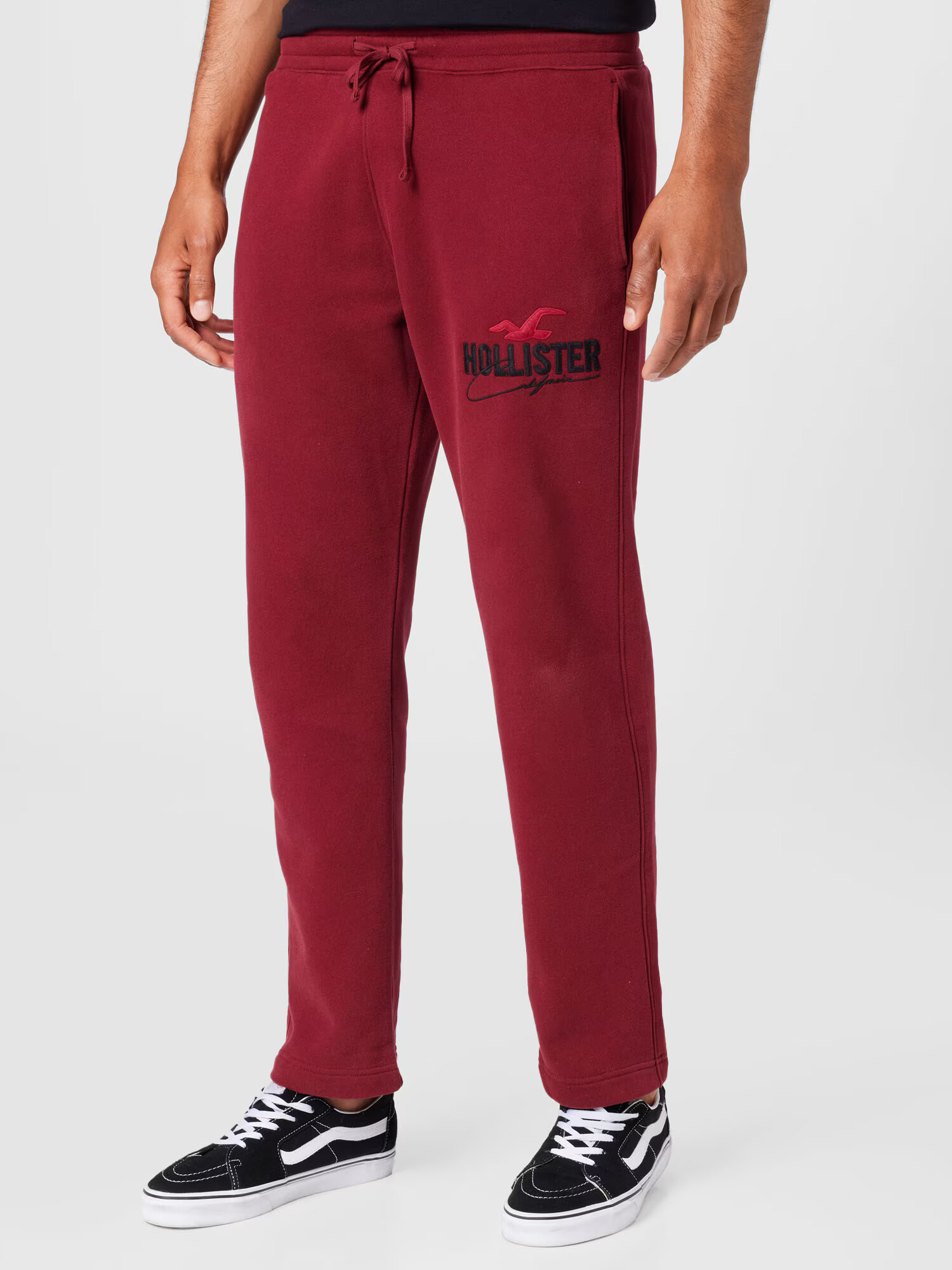 HOLLISTER Pantaloni roșu / negru - Pled.ro