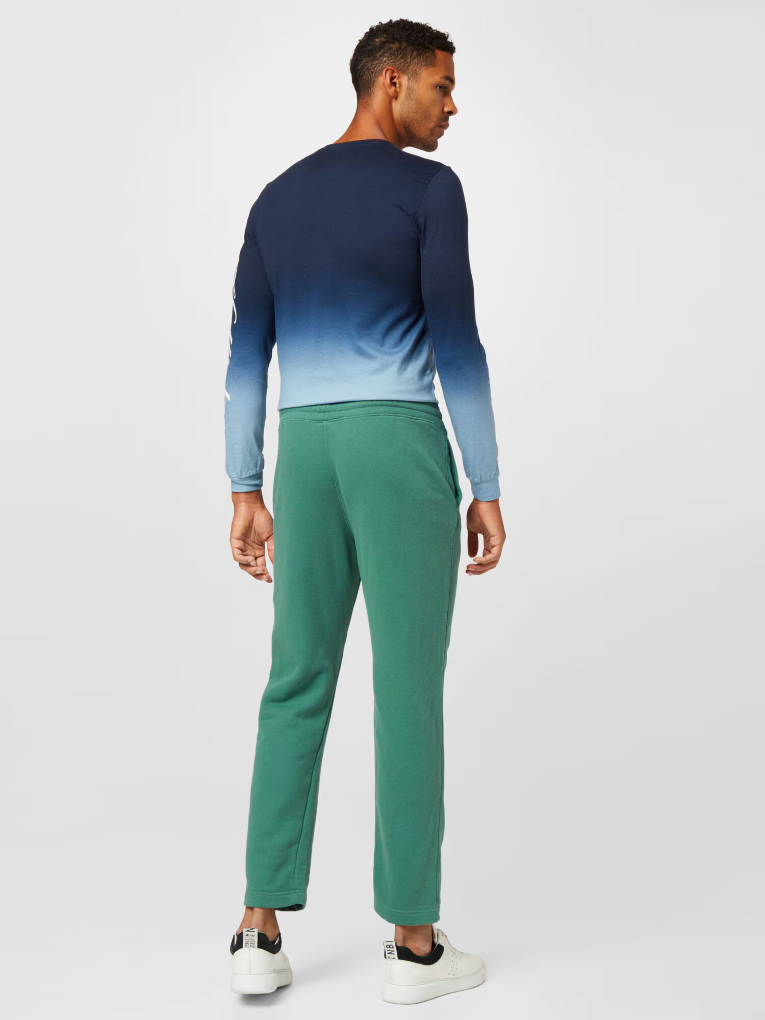 HOLLISTER Pantaloni verde - Pled.ro