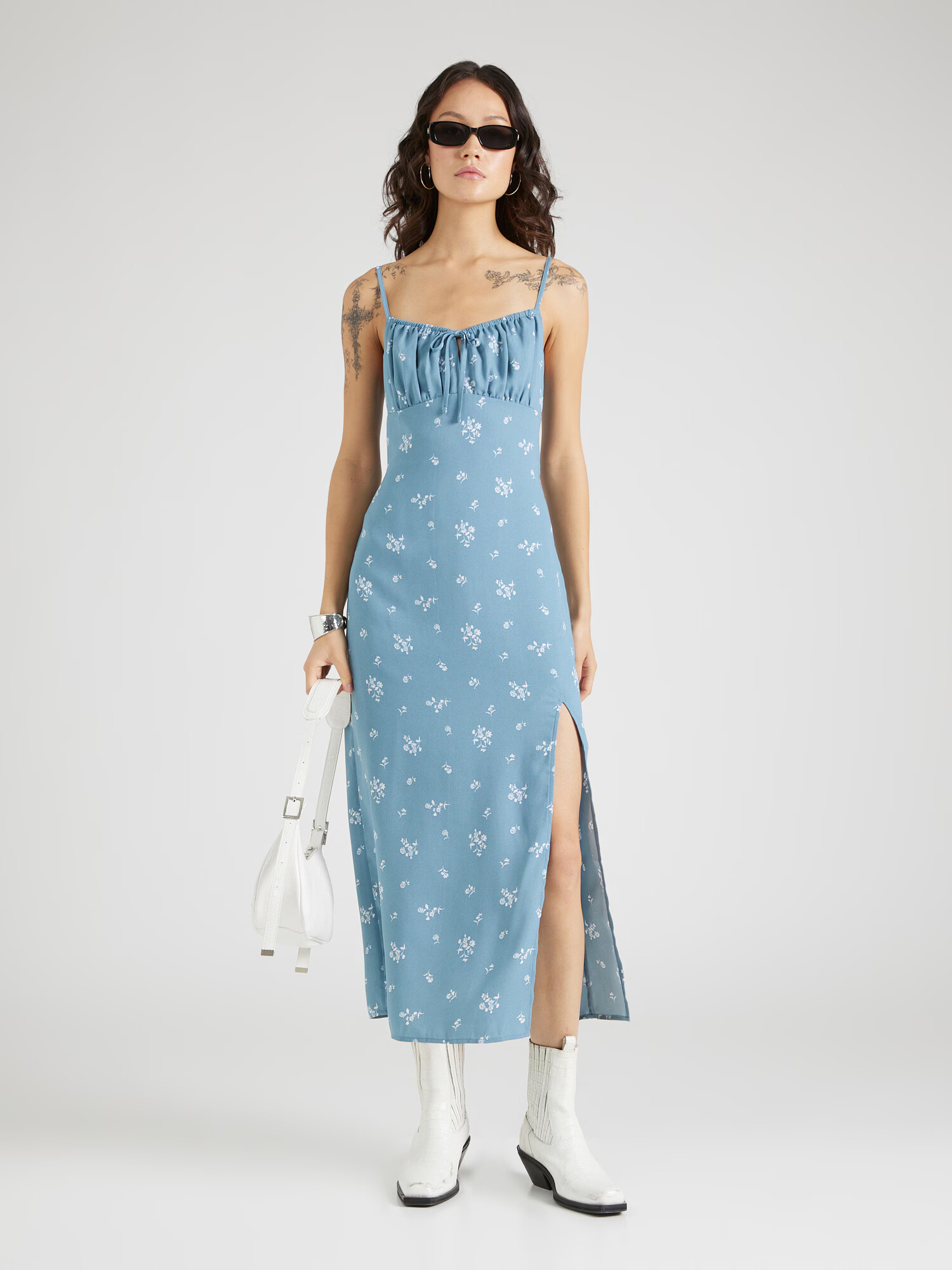 HOLLISTER Rochie 'EMEA' albastru fumuriu / alb - Pled.ro