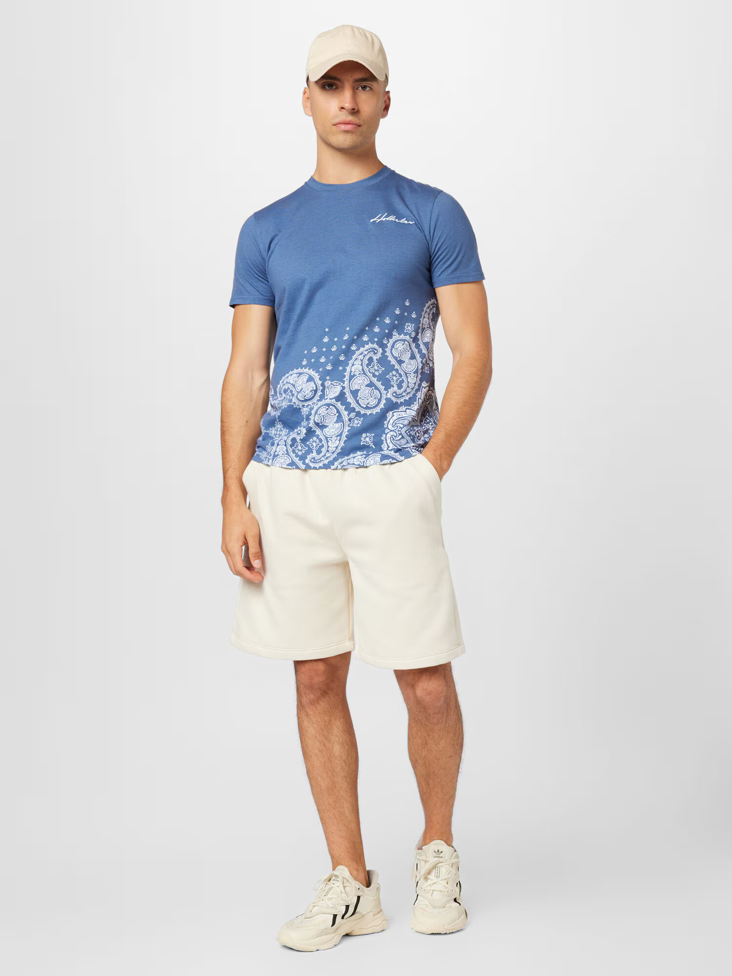 HOLLISTER Tricou albastru fumuriu / alb - Pled.ro