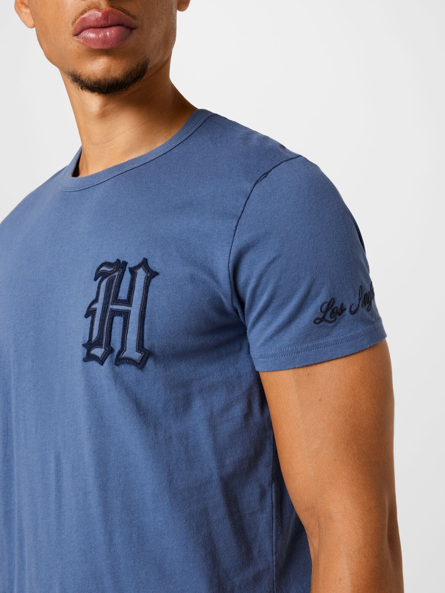 HOLLISTER Tricou albastru regal / negru - Pled.ro