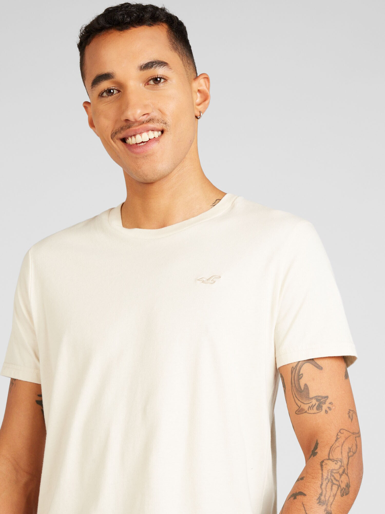 HOLLISTER Tricou crem - Pled.ro