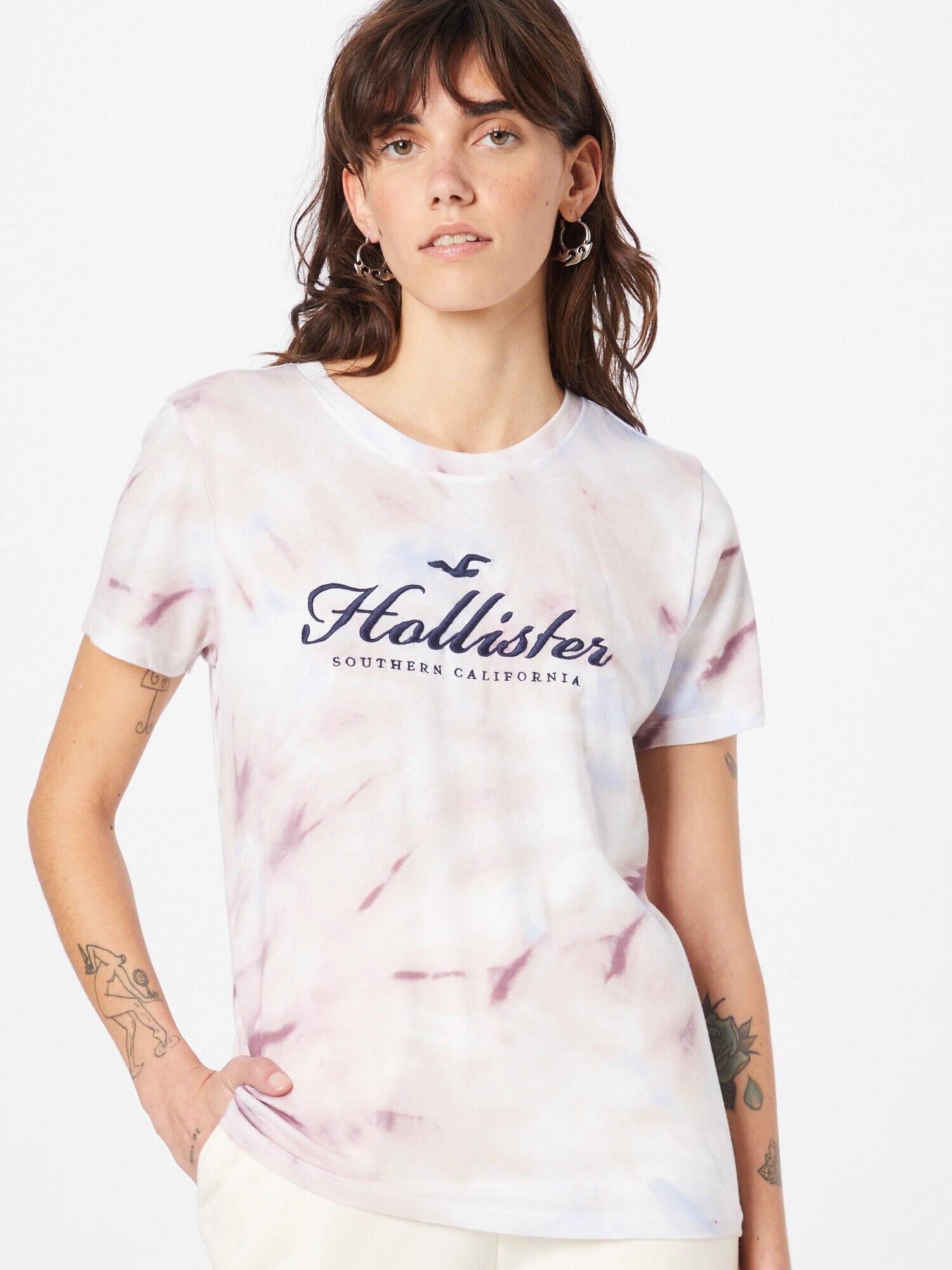 HOLLISTER Tricou crem / culoarea pielii / bleumarin / albastru deschis / mov zmeură - Pled.ro