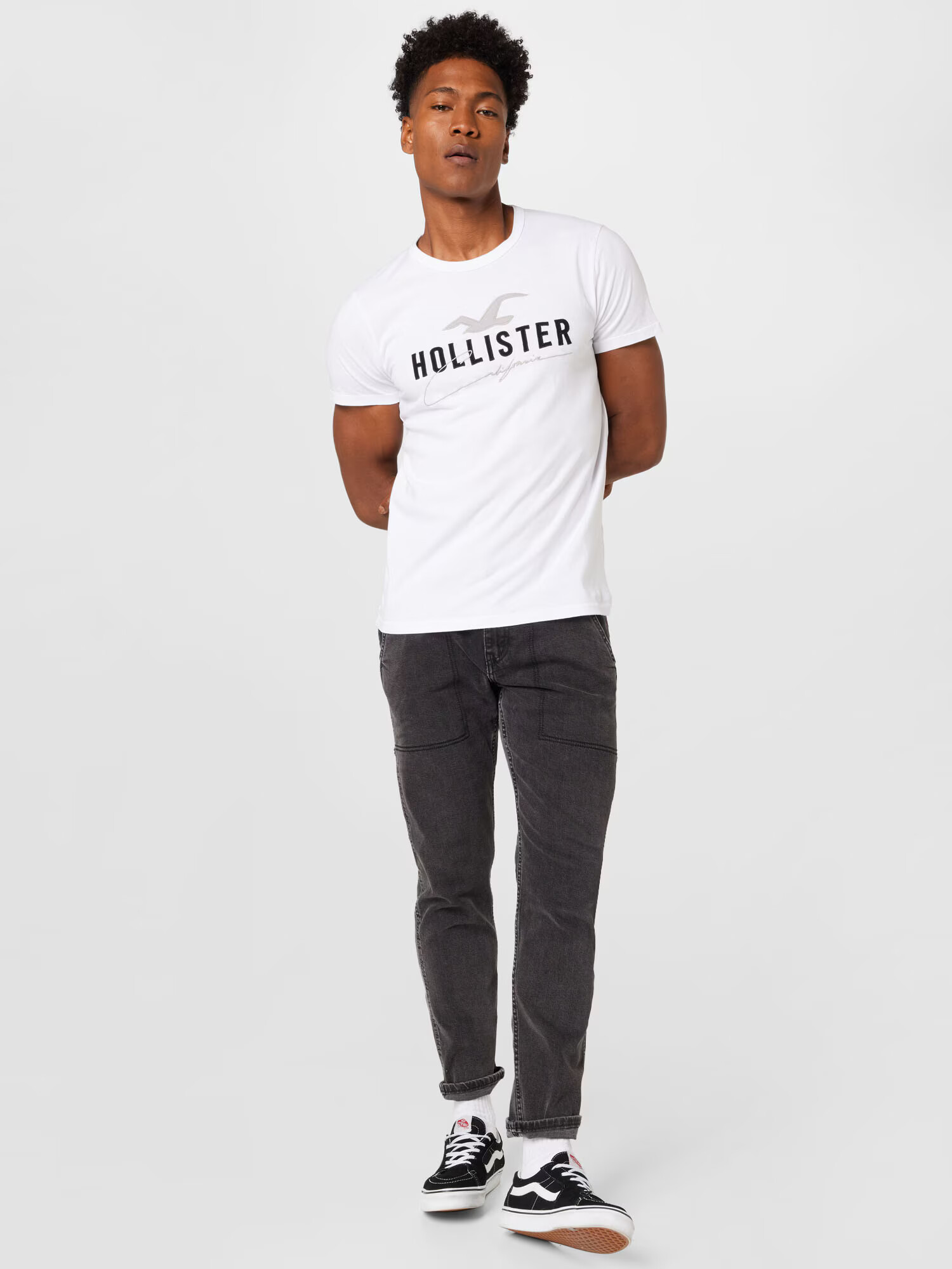 HOLLISTER Tricou gri deschis / negru / alb - Pled.ro